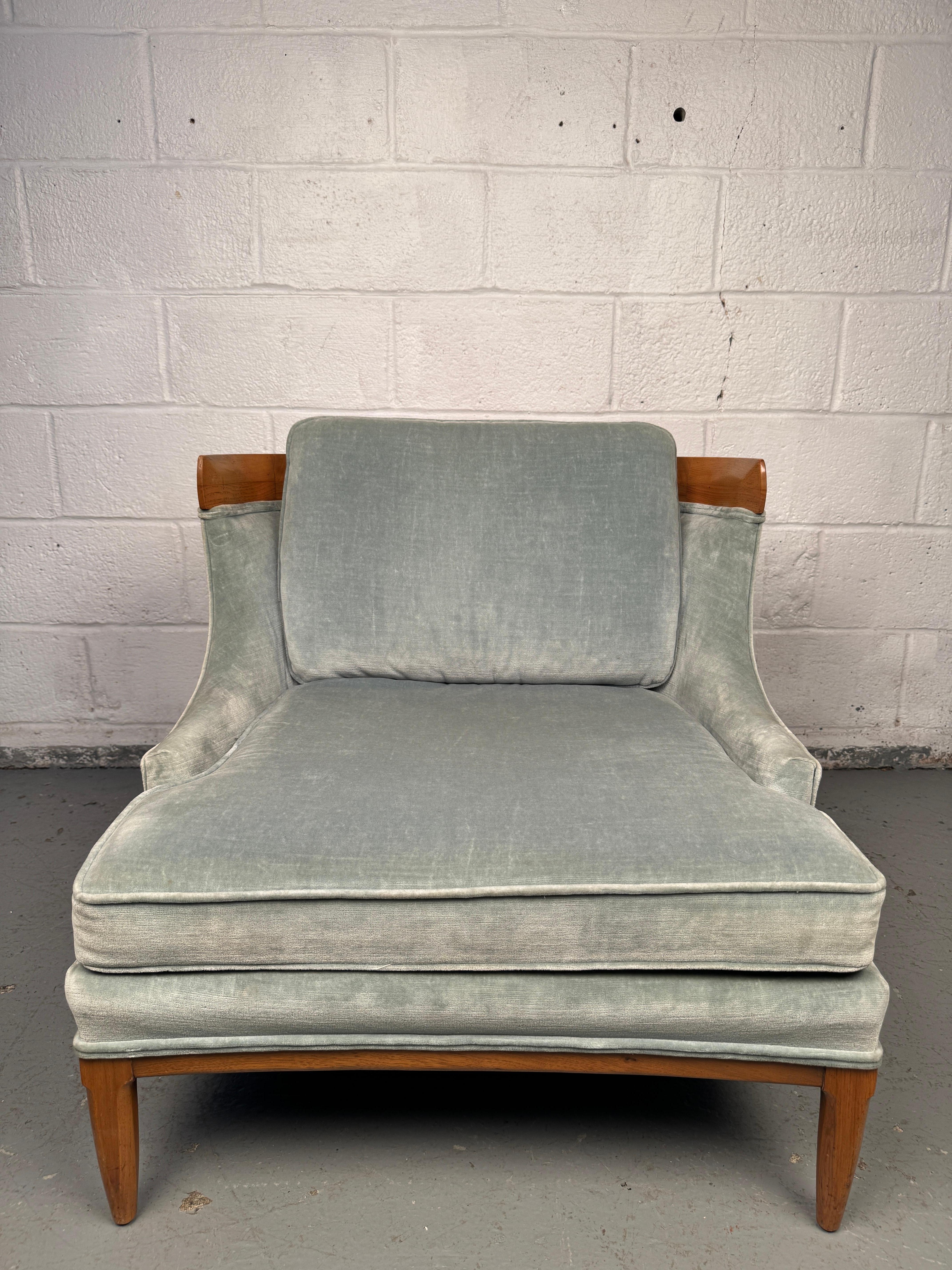 Pair of Gorgeous Vintage Lounge Chairs by Erwin Labeth For Sale 4