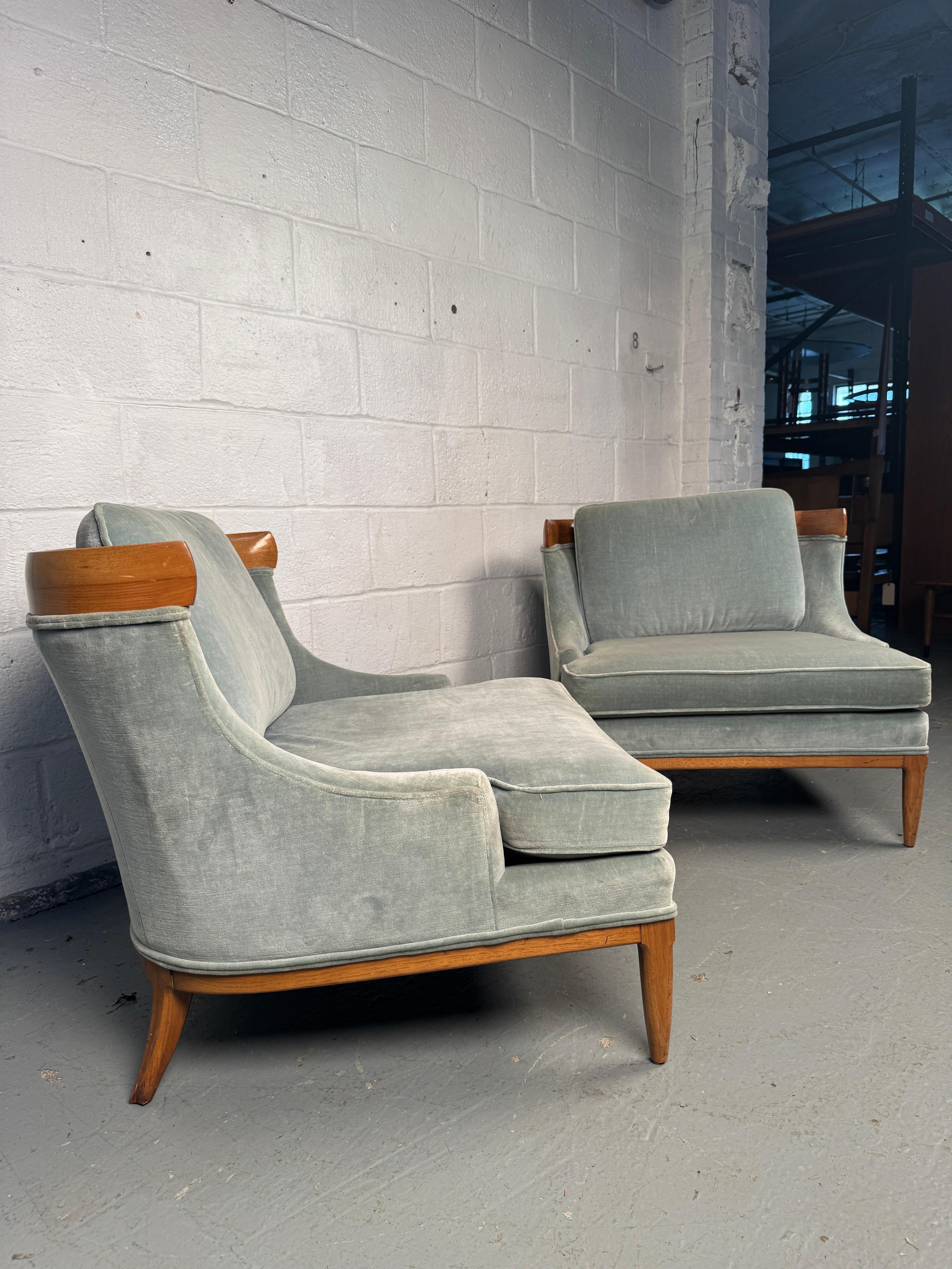 Pair of Gorgeous Vintage Lounge Chairs by Erwin Labeth In Good Condition For Sale In Brooklyn, NY