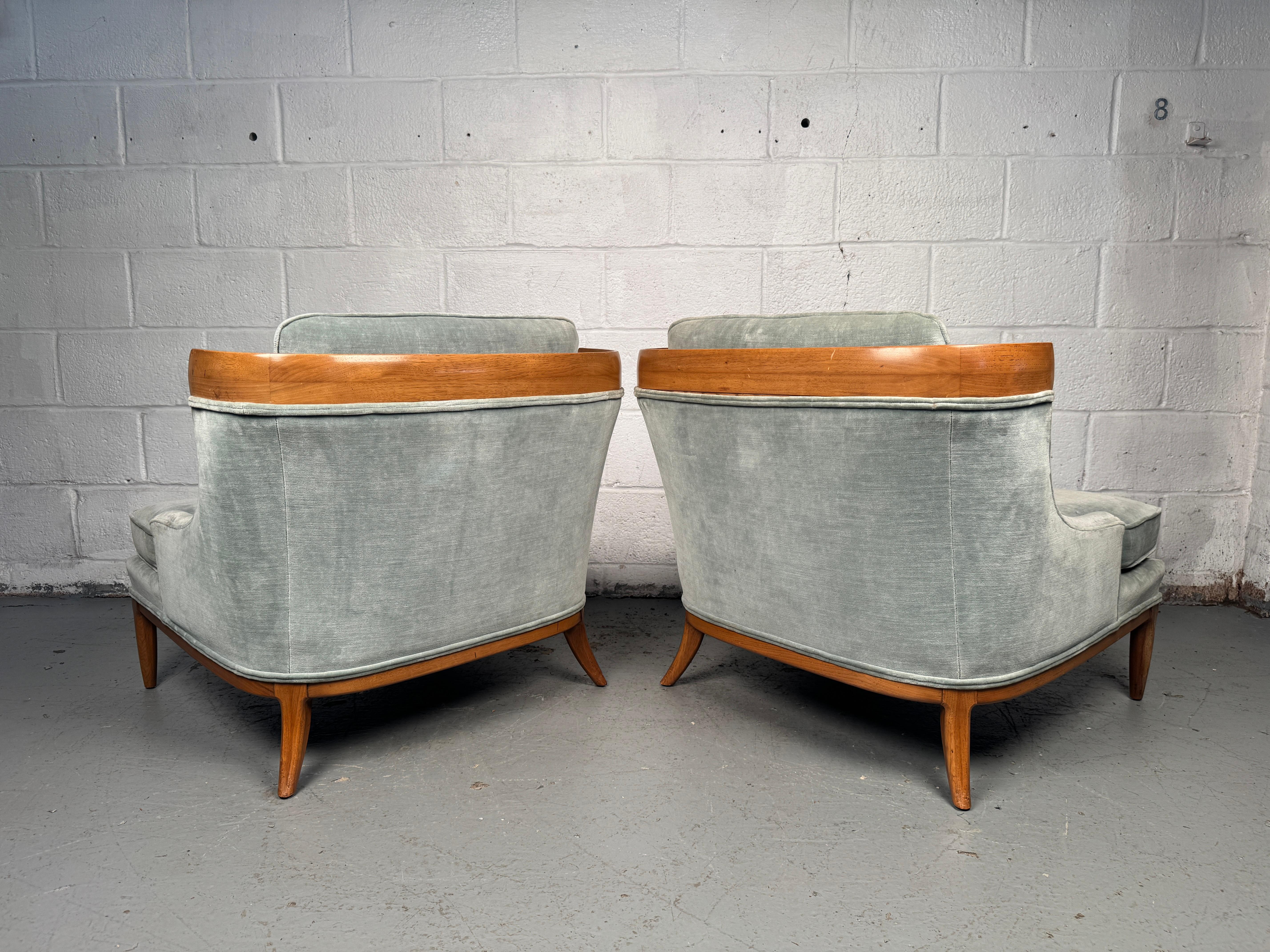 Pair of Gorgeous Vintage Lounge Chairs by Erwin Labeth For Sale 1