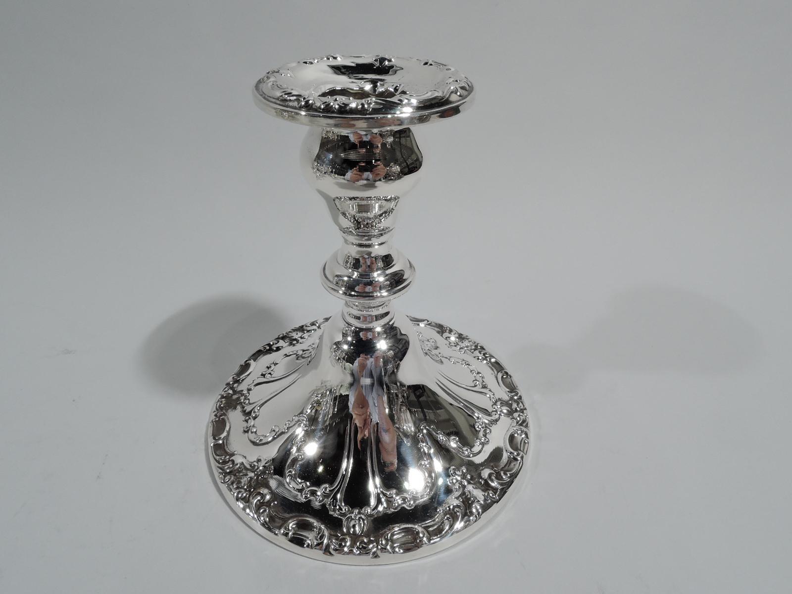 Edwardian Pair of Gorham Chantilly-Duchess Sterling Silver 3-Light Candelabra For Sale