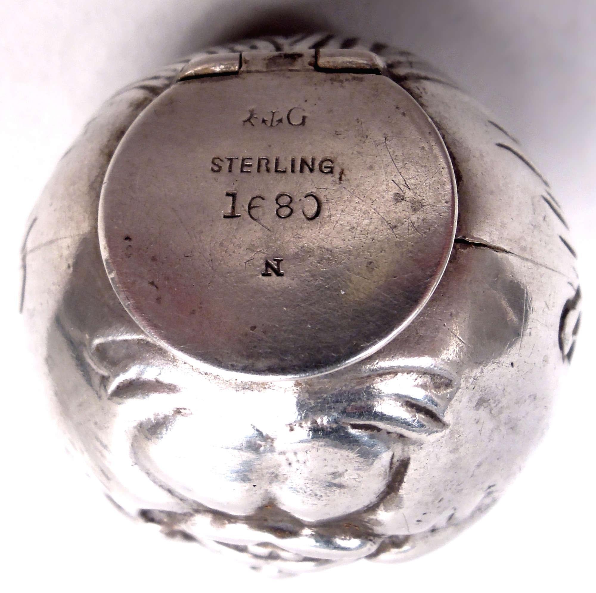 Coppia di Shakers per il sale e il pepe di Gorham, 1881 in vendita 5