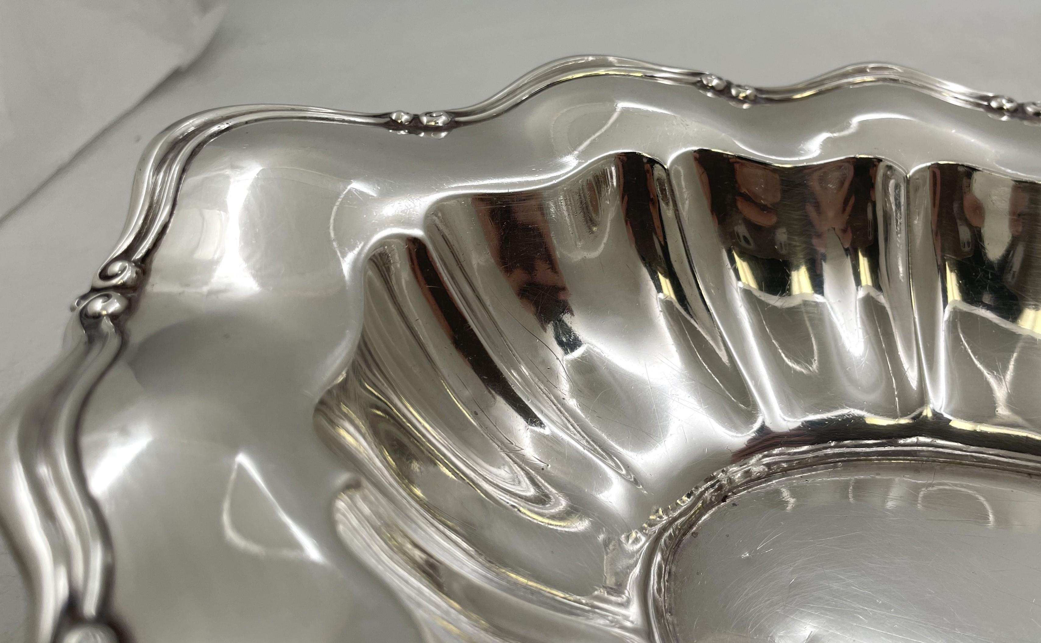 Paar Gorham Sterling Silber 1909 Schalen im Zustand „Gut“ in New York, NY