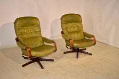 Pair of Göte Mobler Mid-Century Leather Chairs, circa 1960s