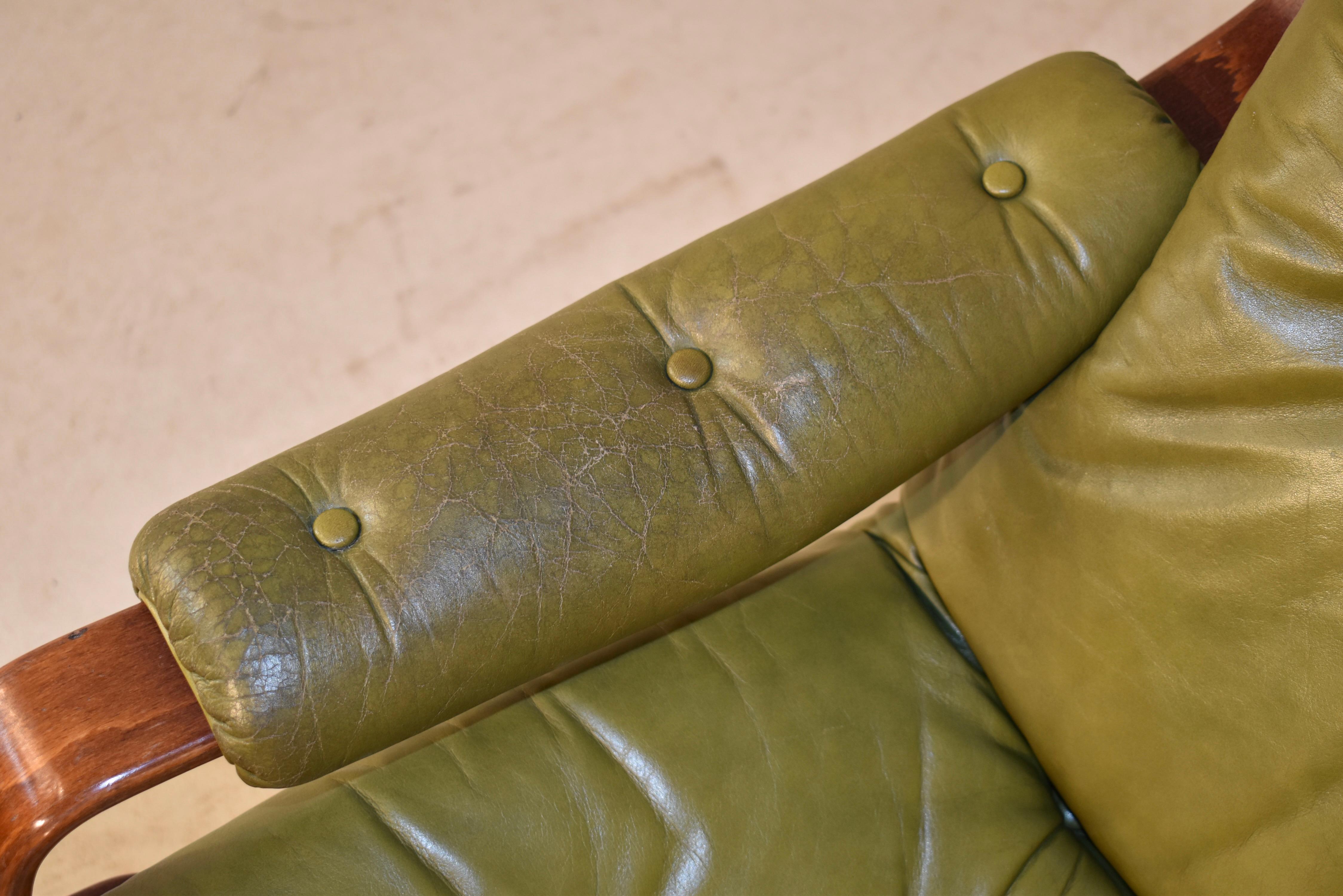 Mid-20th Century Pair of Göte Mobler Mid-Century Leather Chairs, circa 1960s For Sale