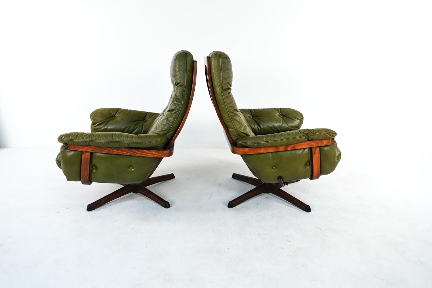 Mid-20th Century Pair of Göte Mobler Swedish Mid-Century Leather Lounge Chairs, 1960s