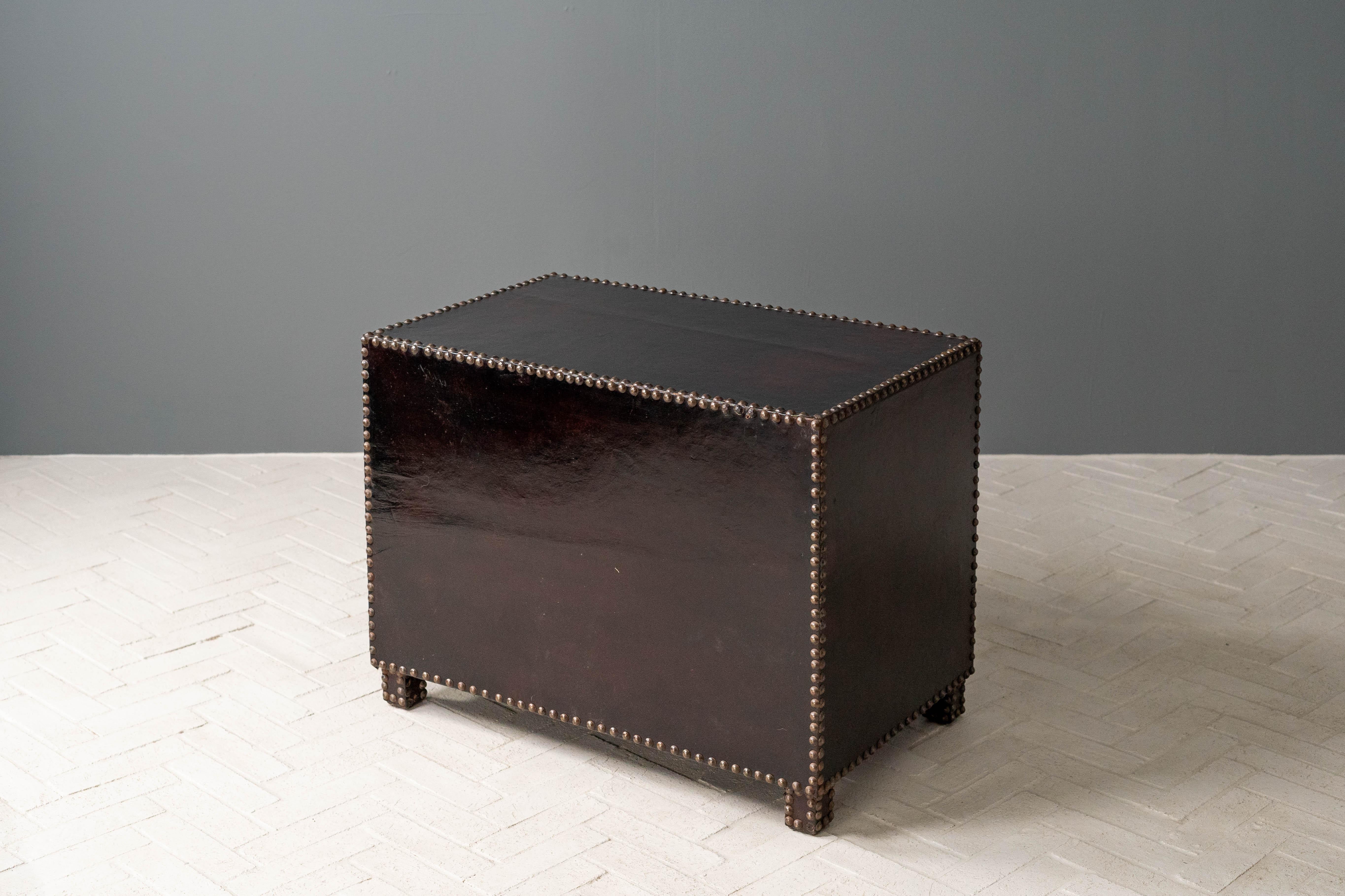 Pair of Gramercy Park Hotel Leather Chests 7