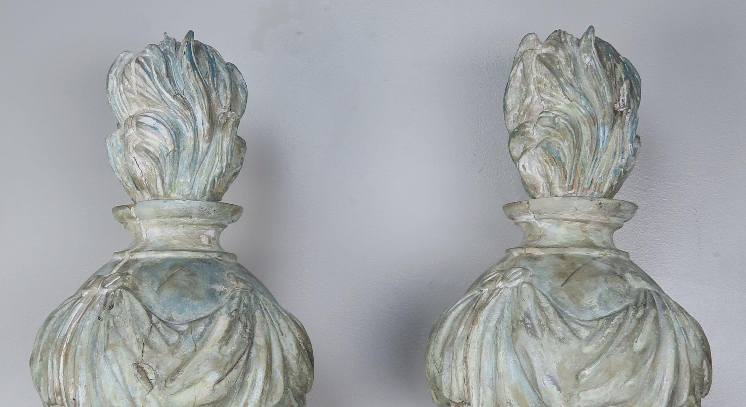 Italian Pair of Grand 19th Century Carved Wood Painted Flamed Finials