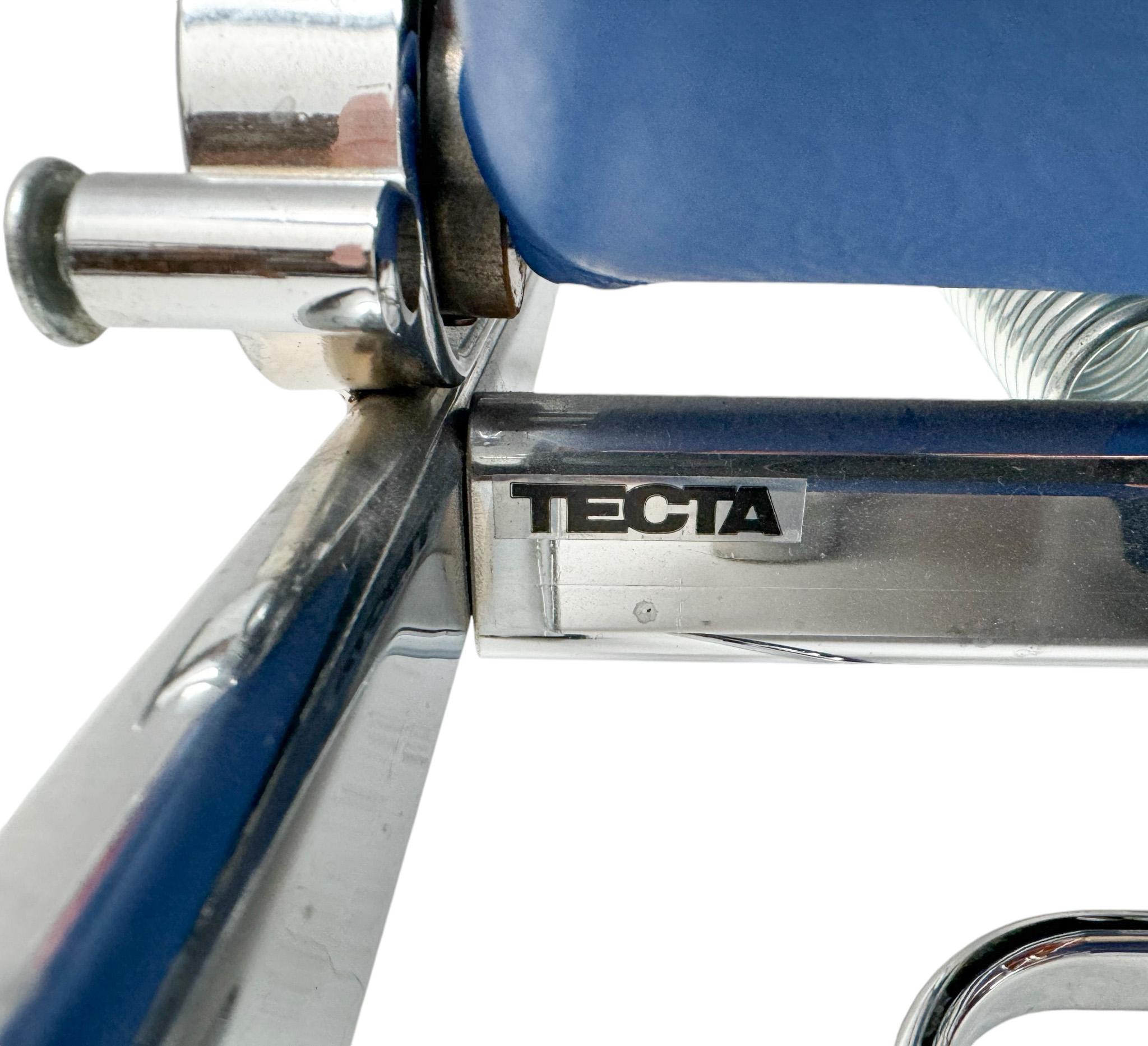 Par de  Sillas de salón con taburetes Grand Repos de Jean Prouvé Tecta , años 80 en venta 1