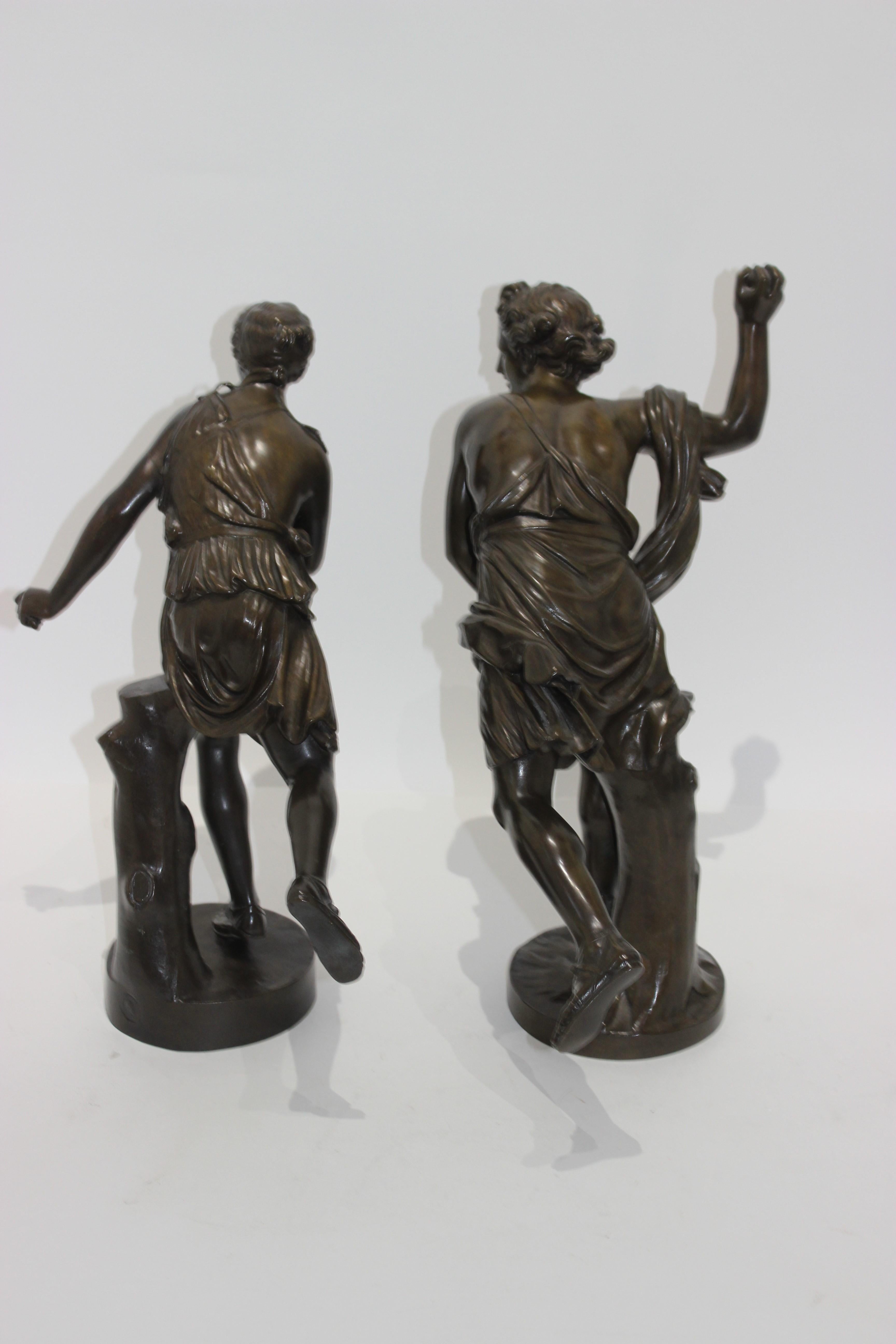 Pair of Grand Tour Bronzes of Atalanta and Hippomenes In Good Condition For Sale In West Palm Beach, FL