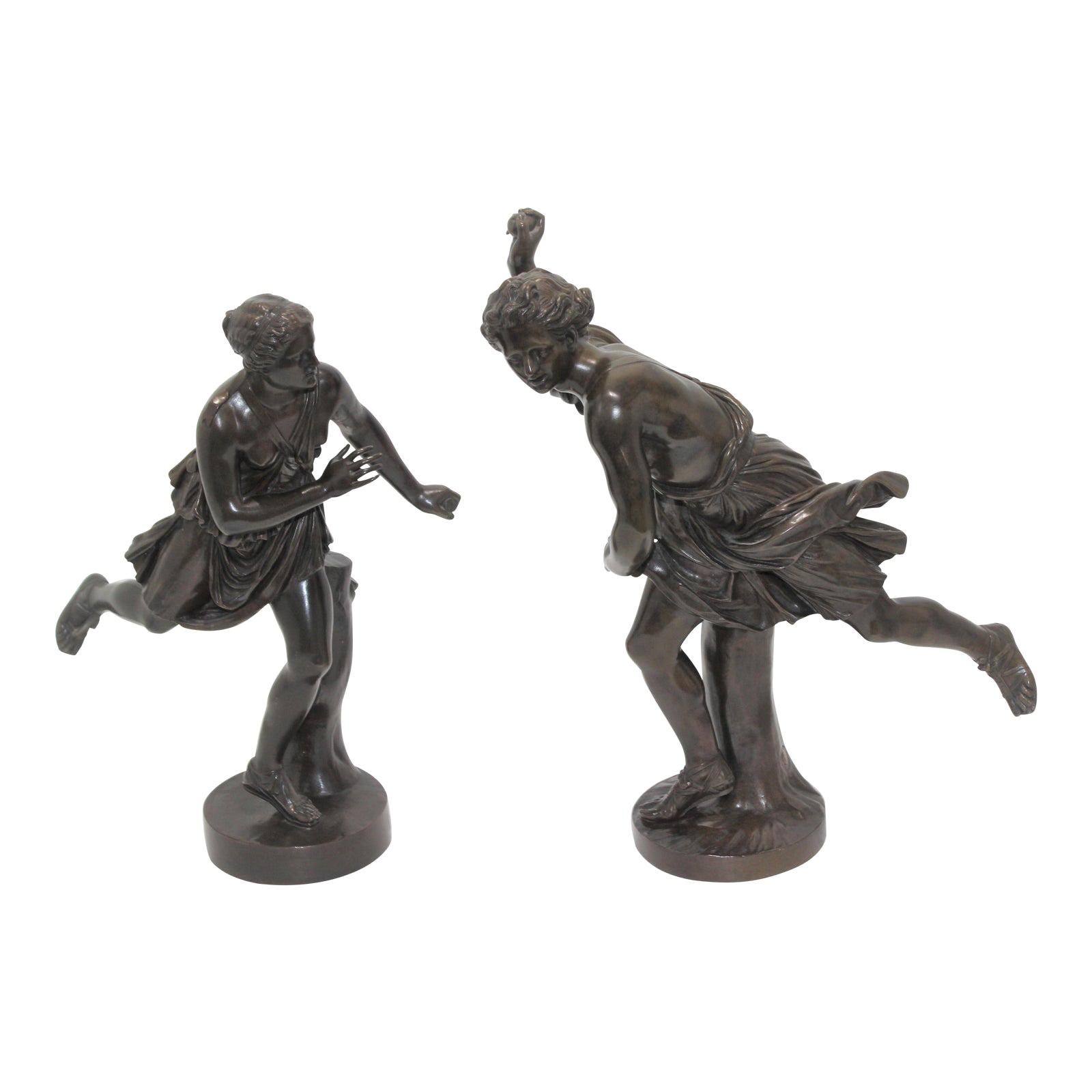 Pair of Grand Tour Bronzes of Atalanta and Hippomenes For Sale