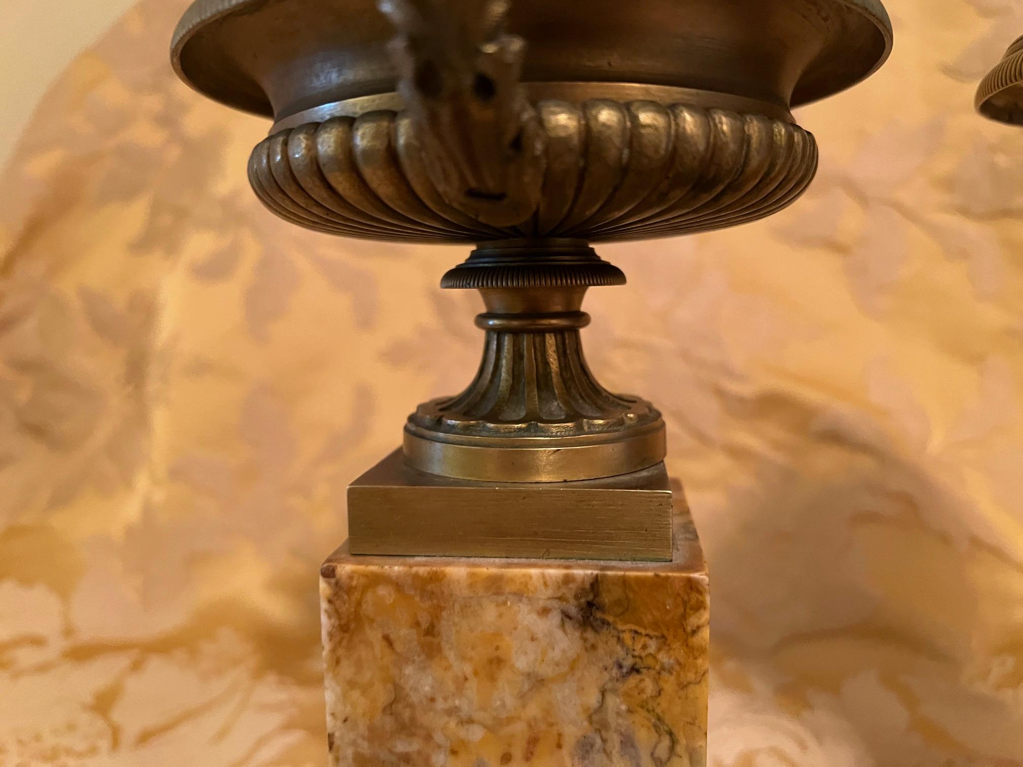 Pair of Grand Tour Bronze Tazzas on Marble Plinths, Italy, Circa:1890 In Good Condition For Sale In Alexandria, VA