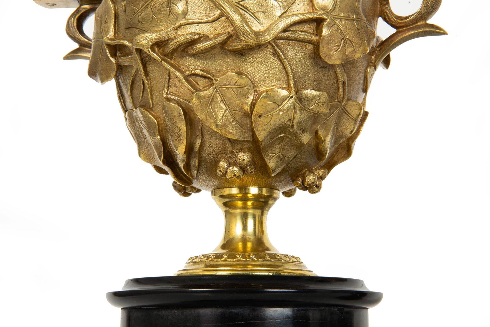 Pair of Grand Tour Bronze Two-Handled Pompeiian Cups circa 1875 For Sale 4
