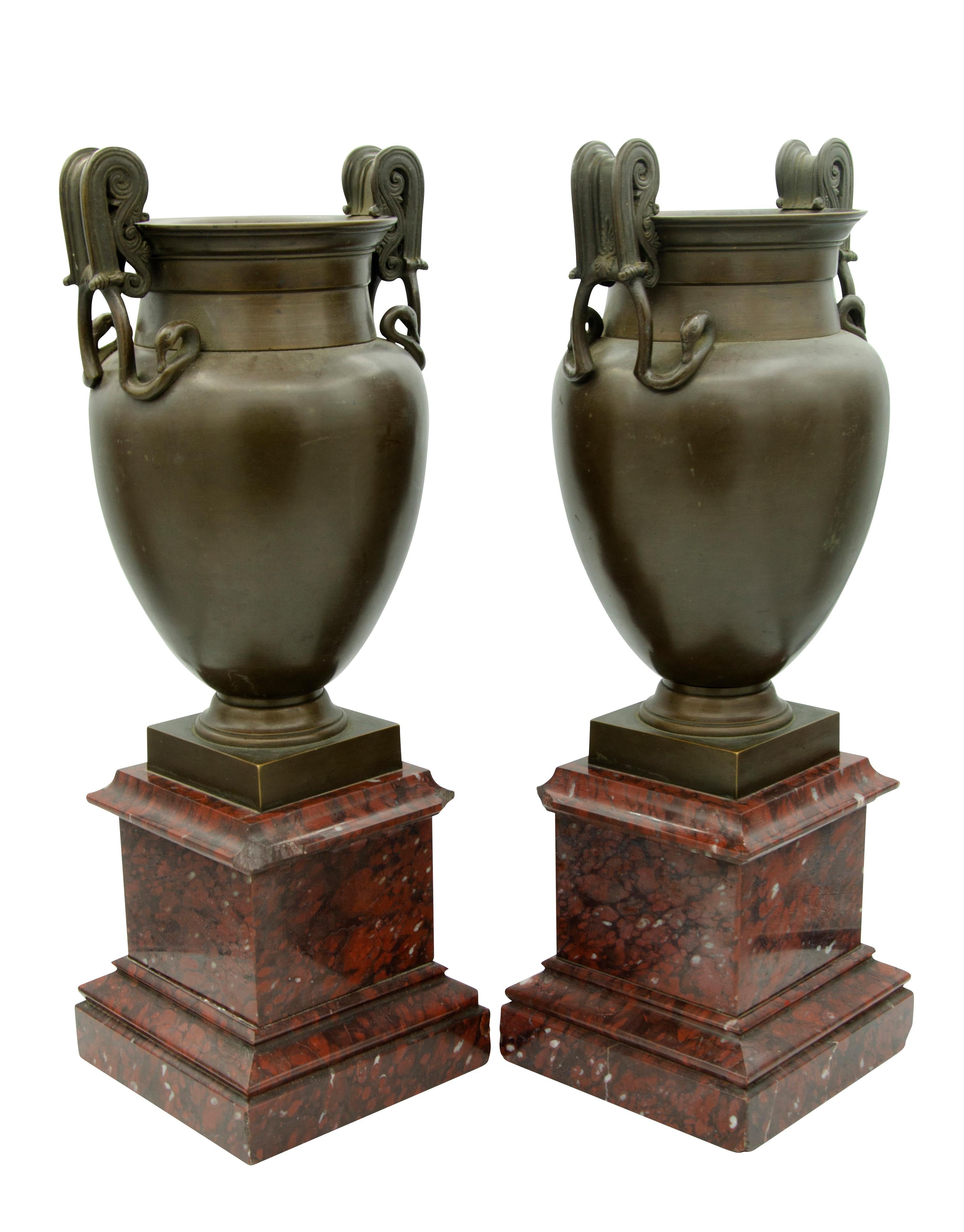 Late 19th Century Pair of Grand Tour Greek Revival Bronze Urns on Marble Bases For Sale