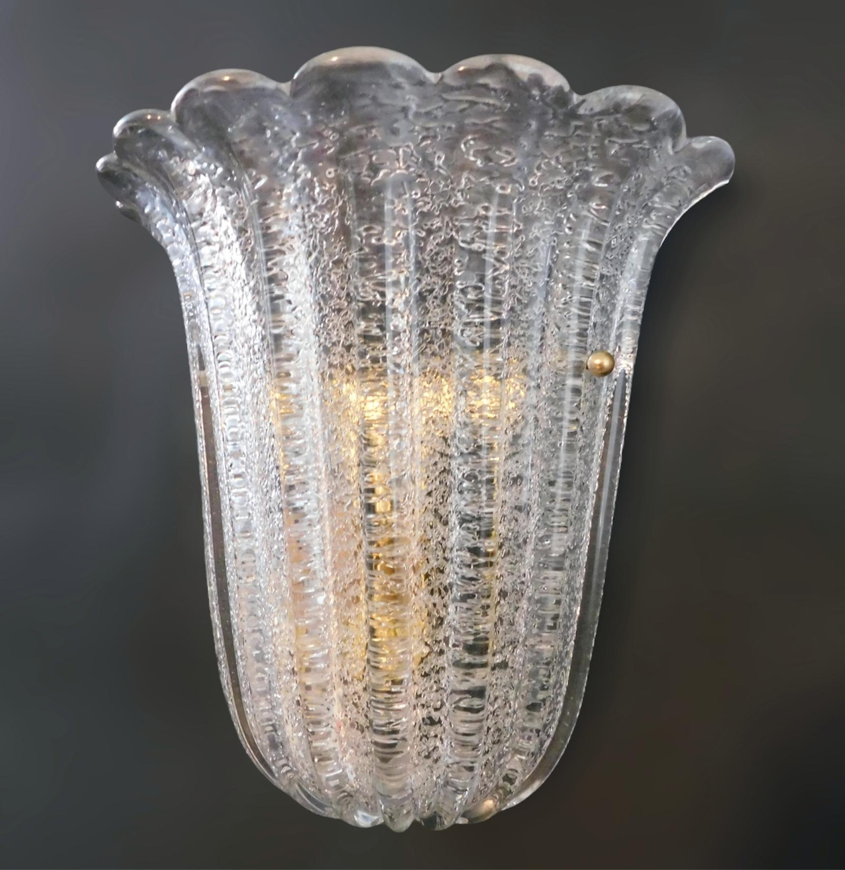 italien Paire d'appliques à bouclier Graniglia par Barovier&Toso, 2 paires disponibles en vente