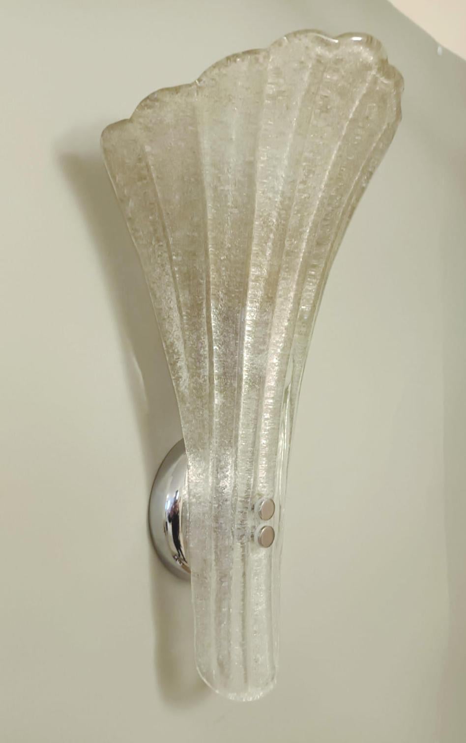 Mid-Century Modern Pair of Graniglia Trumpet Sconces, 2 Pairs Available For Sale
