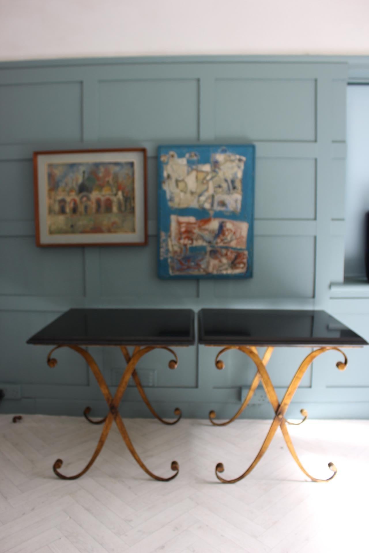 Paire de tables d'appoint en métal doré Granite par John Richard en vente 1