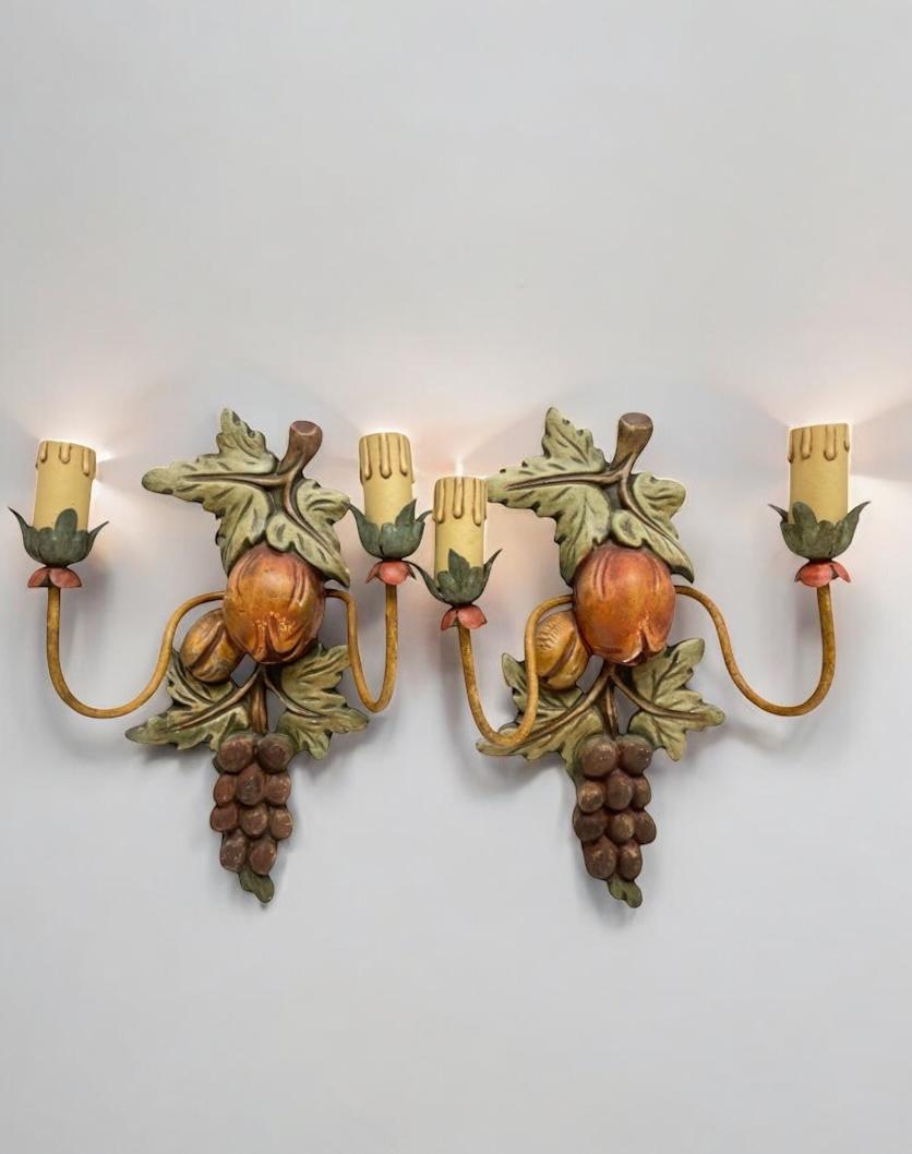 Pair of Grape and Leaf Tole Sconces Polychrome Wood, 1960s, Italy For Sale 6