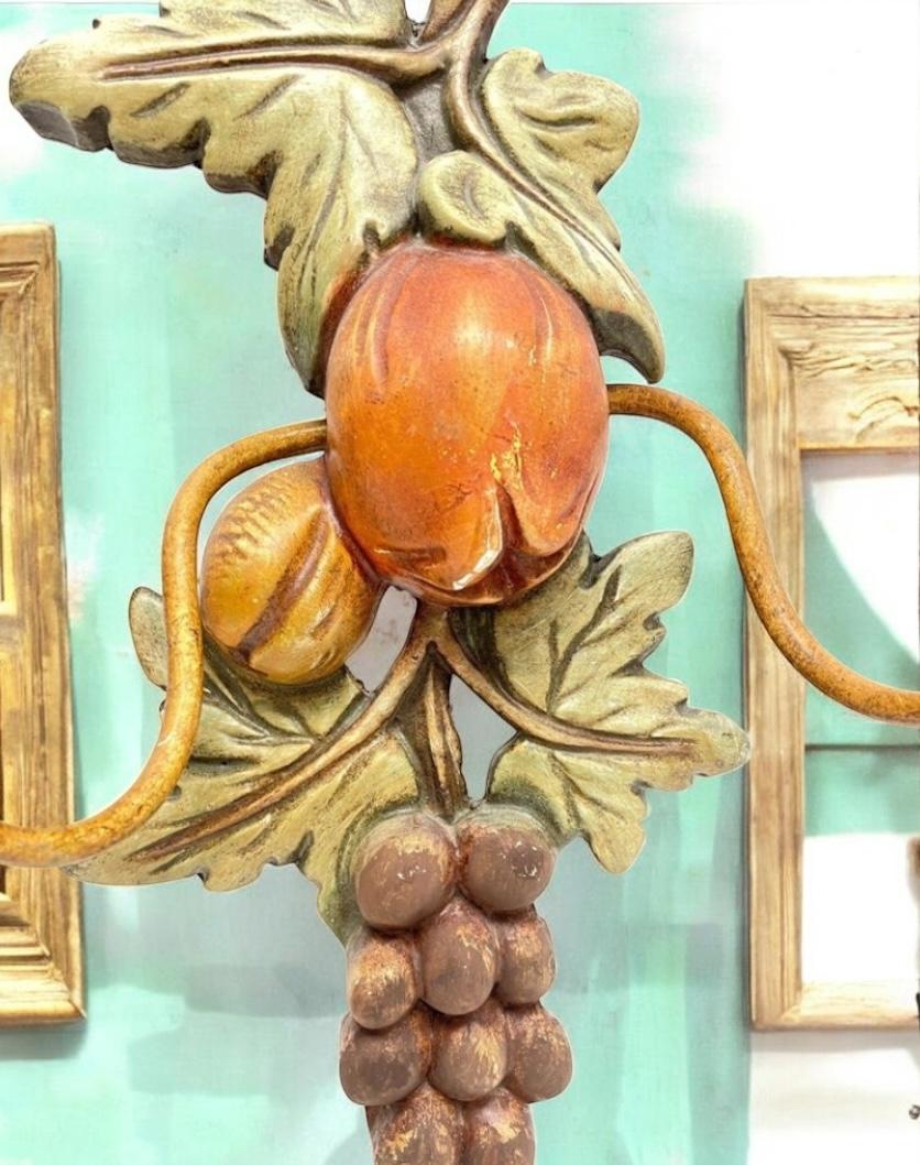 Pair of Grape and Leaf Tole Sconces Polychrome Wood, 1960s, Italy For Sale 11