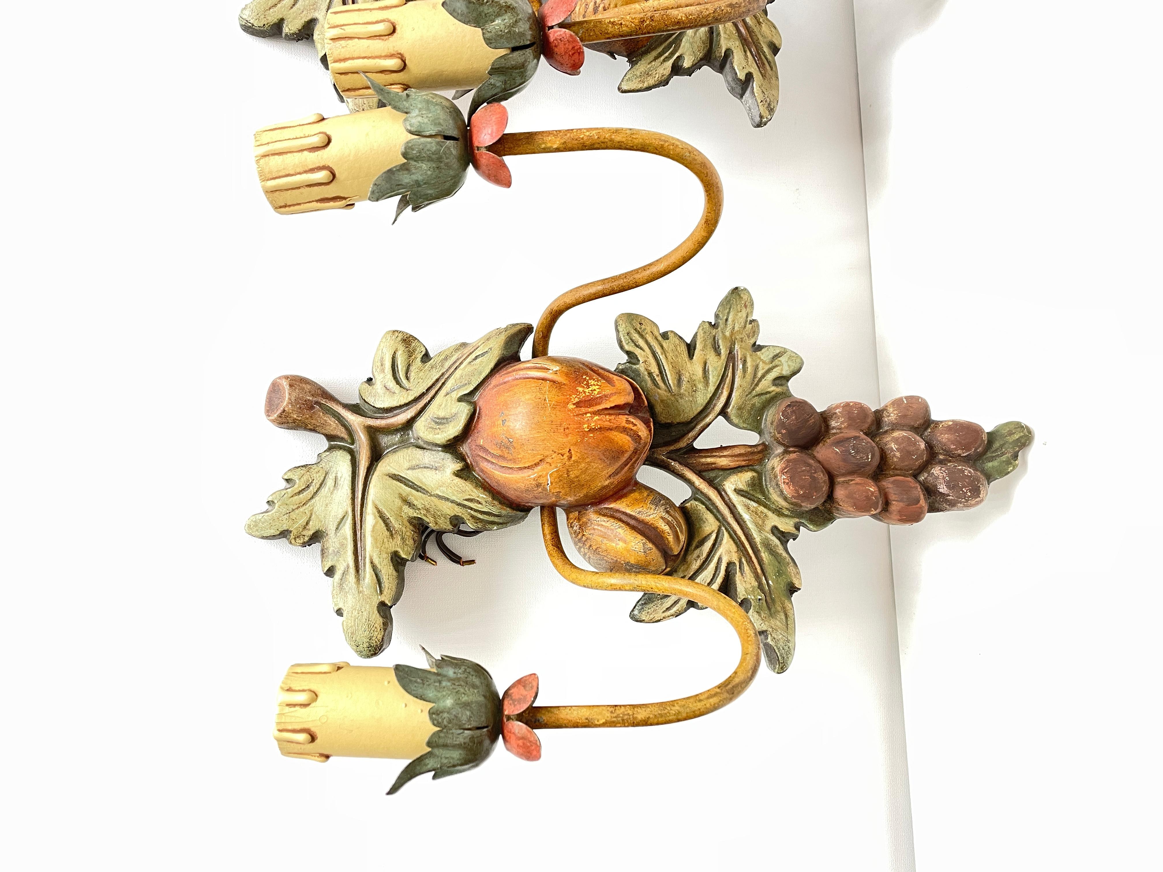 Italian Pair of Grape and Leaf Tole Sconces Polychrome Wood, 1960s, Italy For Sale
