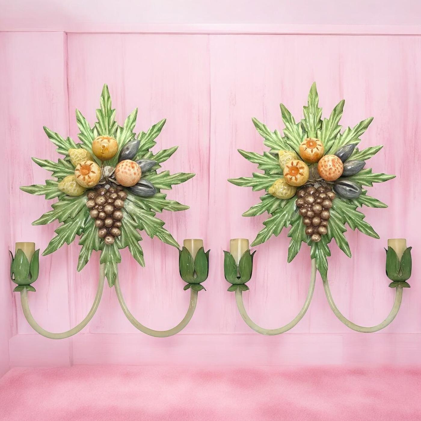 Pair of Grape, Fruits and Leaf Tole Sconces Polychrome Metal, 1960s, Italy For Sale 6