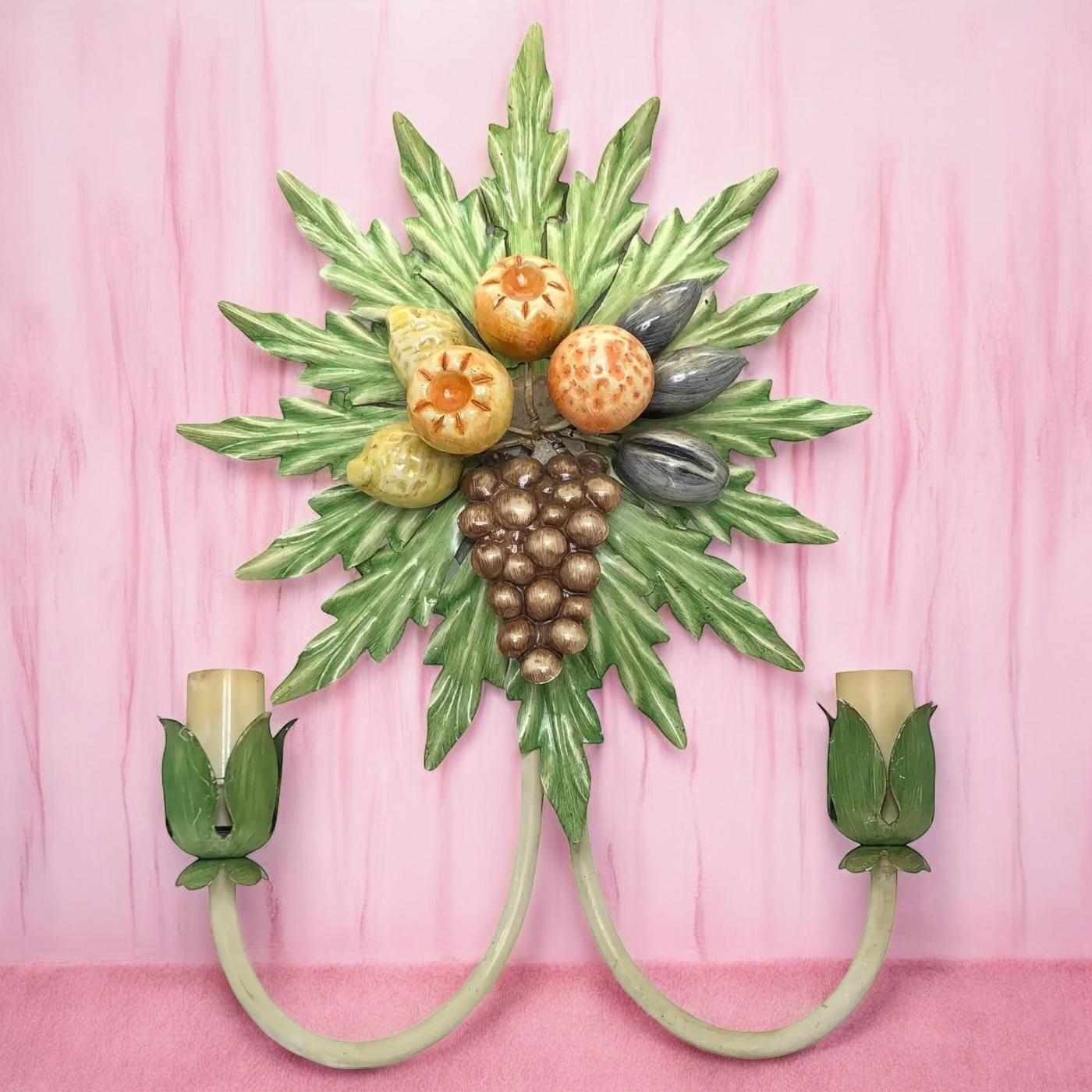 Pair of Grape, Fruits and Leaf Tole Sconces Polychrome Metal, 1960s, Italy For Sale 10