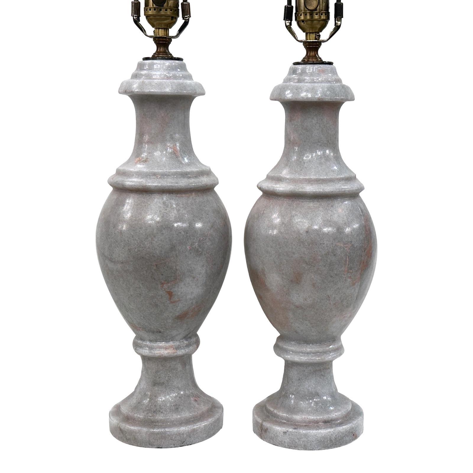 Pair of Gray and Rose Marble Lamps For Sale 1
