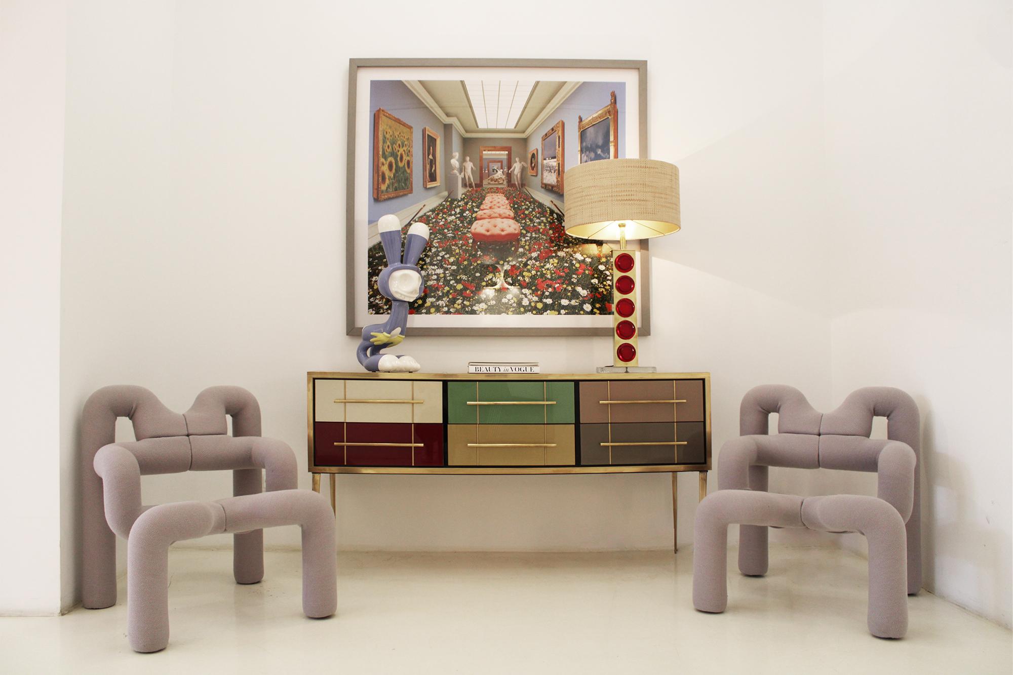 XXIe siècle et contemporain Paire de fauteuils Ekstren gris - confort et style en vente