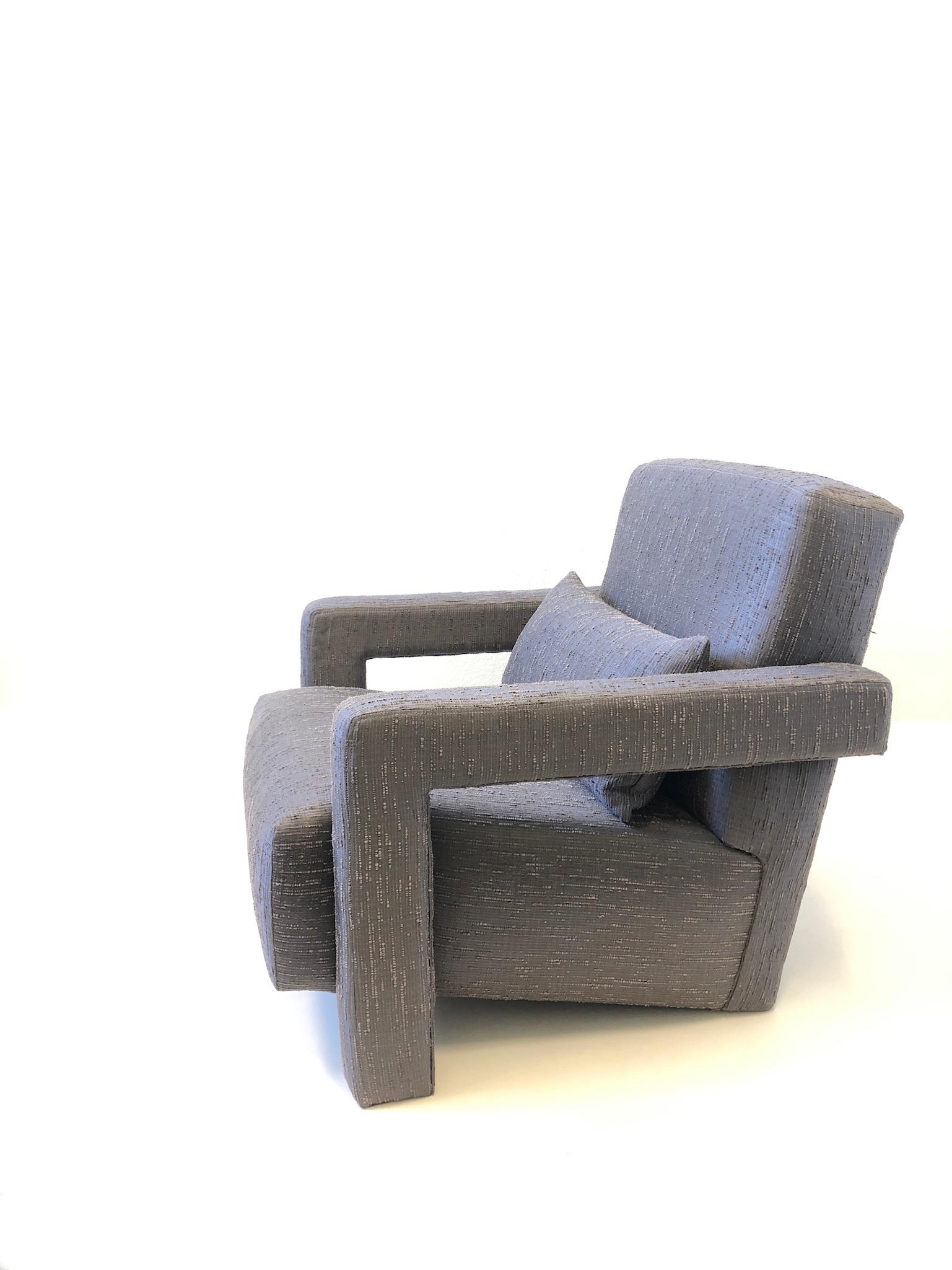 Pair of Gray Fabric Lounge Chairs by Gerrit Thomas Rietveld 4