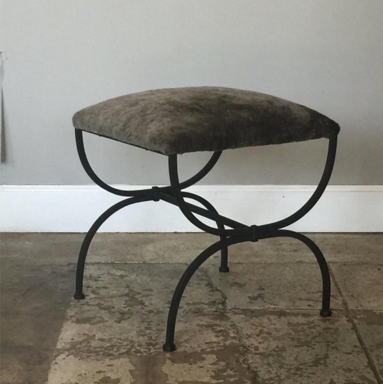 Pair of Gray Shearling 'Strapontin' Stools by Design Frères In Excellent Condition For Sale In Los Angeles, CA