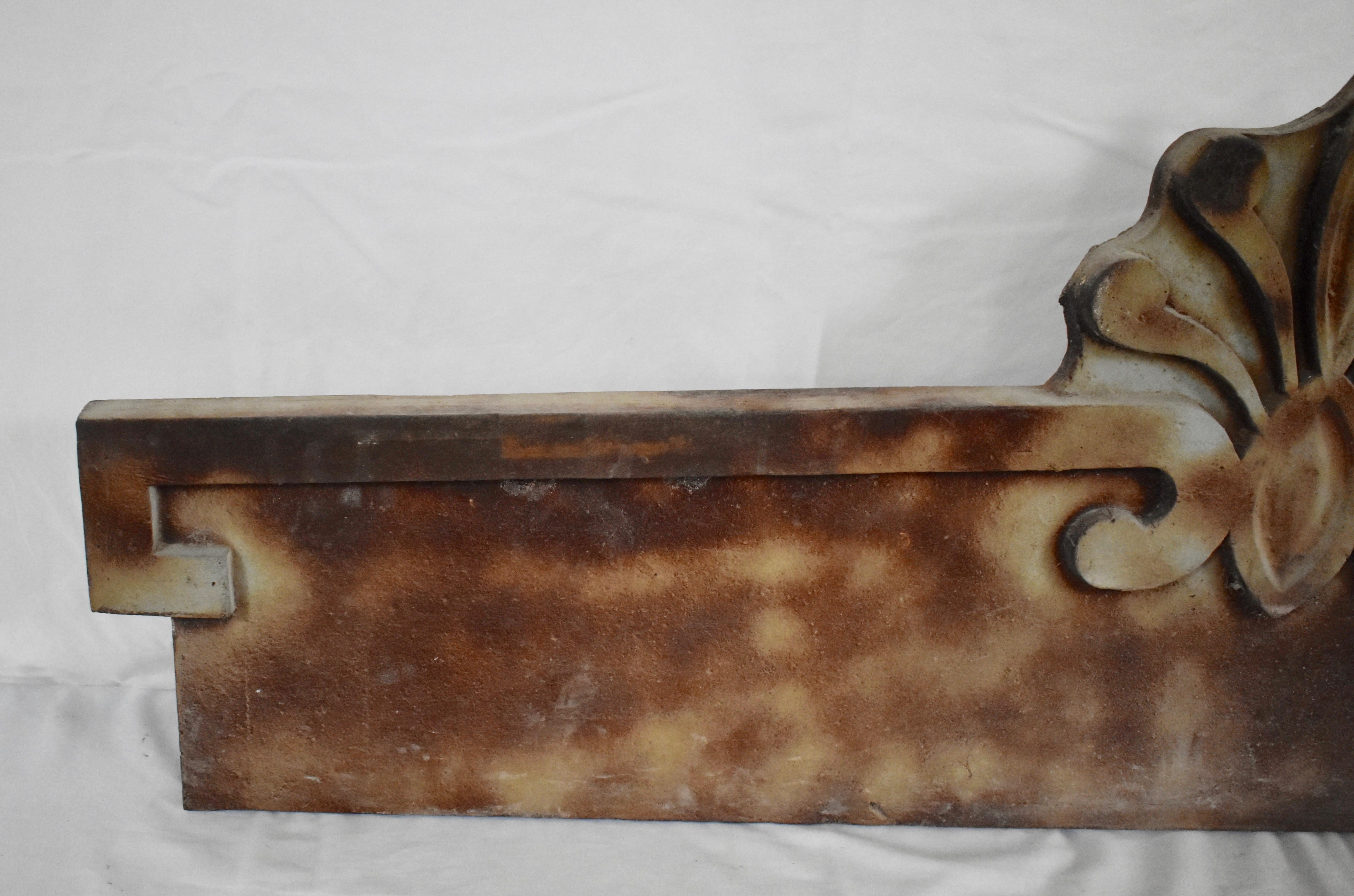 Pair of Greek Revival Cast Iron Lintels In Good Condition For Sale In Baltimore, MD