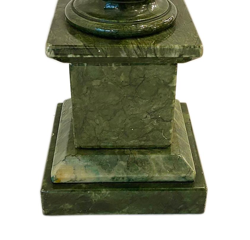 Italian Pair of Green Alabaster Table Lamps For Sale