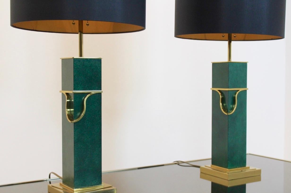 20th Century Pair of Green and Brass Mid-Century Modern Table Lamps For Sale