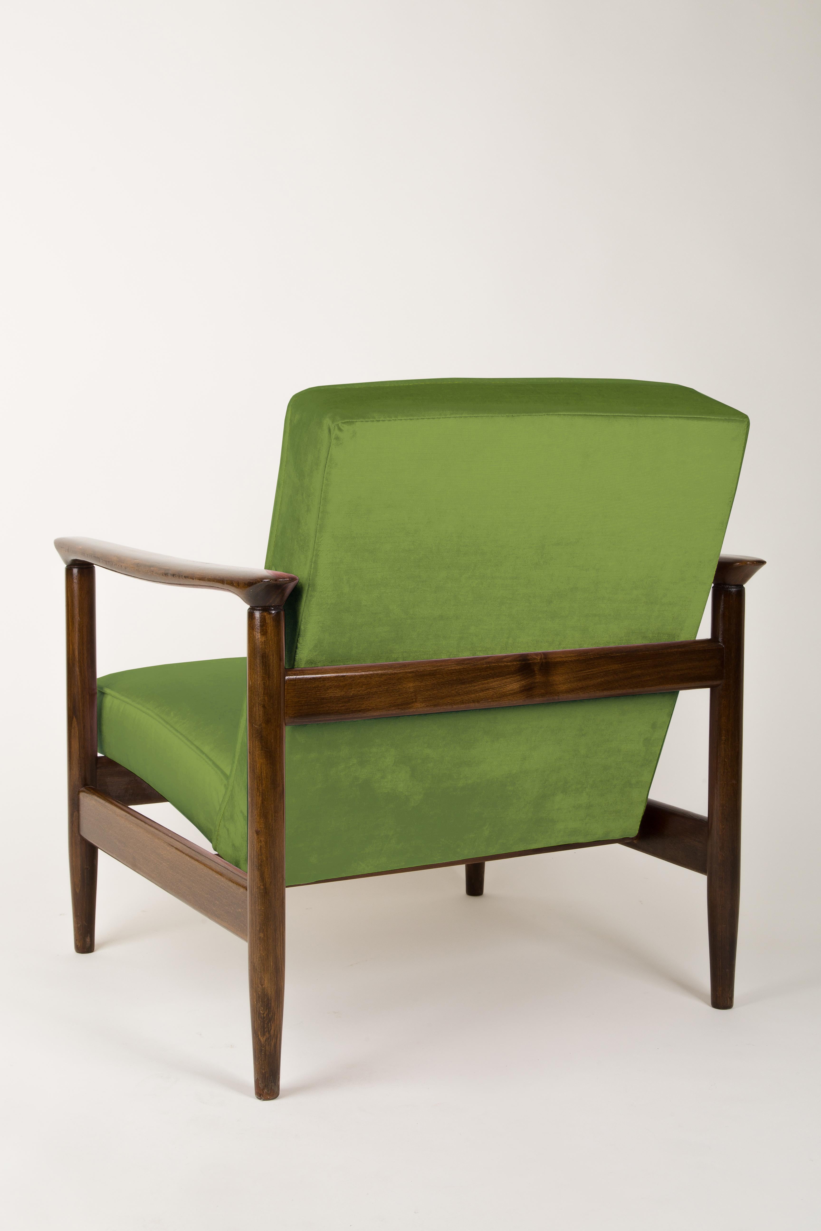 Textile Pair of Green Armchairs, Edmund Homa, GFM-142, 1960s, Poland For Sale