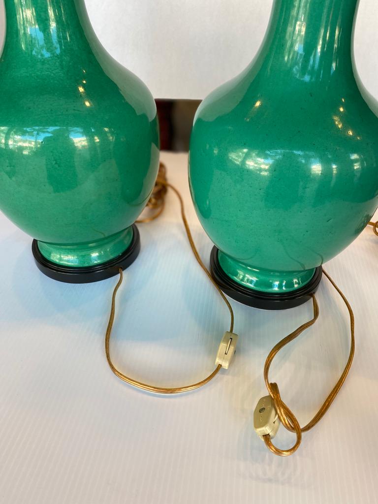 Pair of Green Bottleneck Lamps with New String Shades In Good Condition In Sarasota, FL