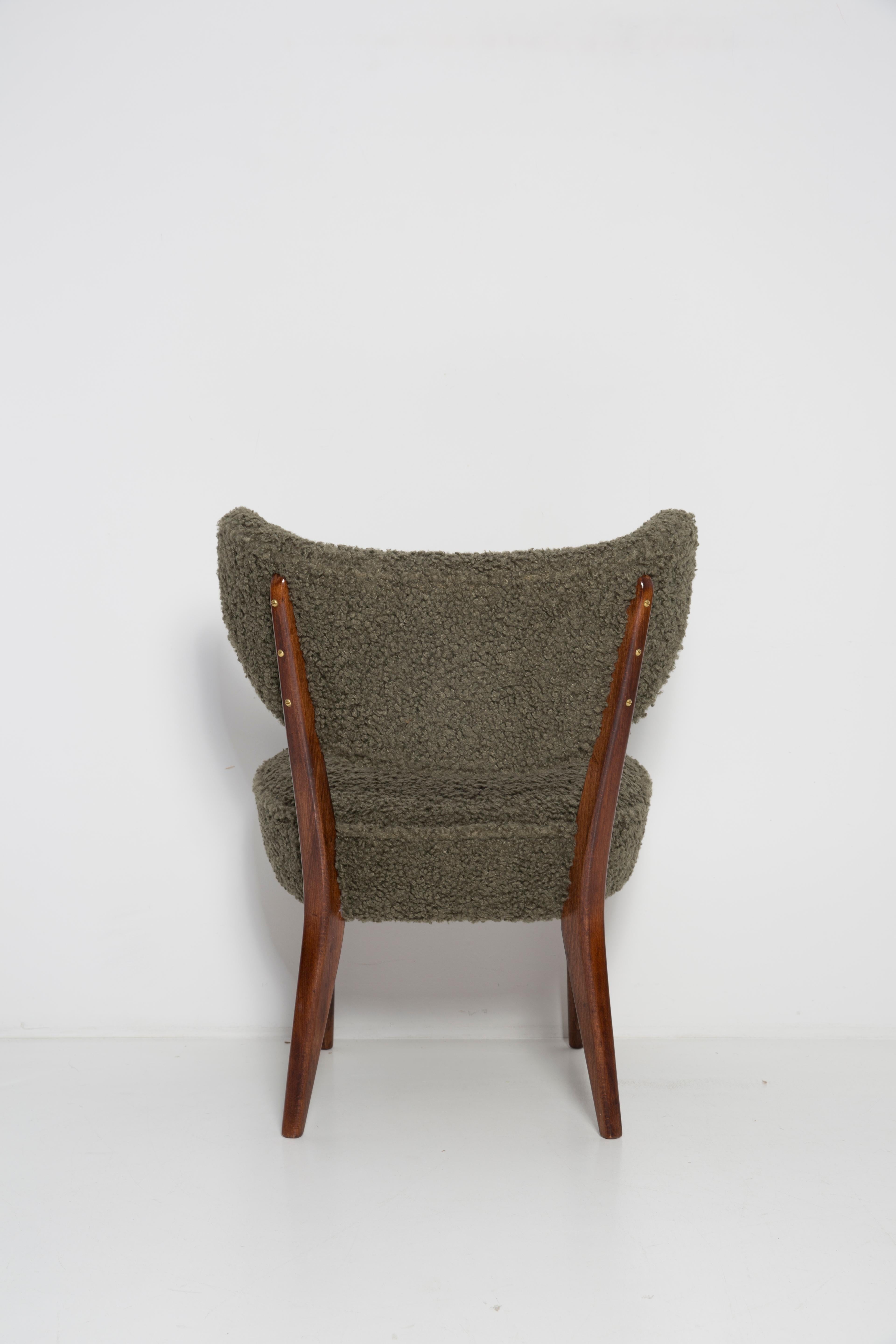 Bouclé Pair of Green Boucle Shell Club Chairs, by Vintola Studio, Europe, Poland For Sale