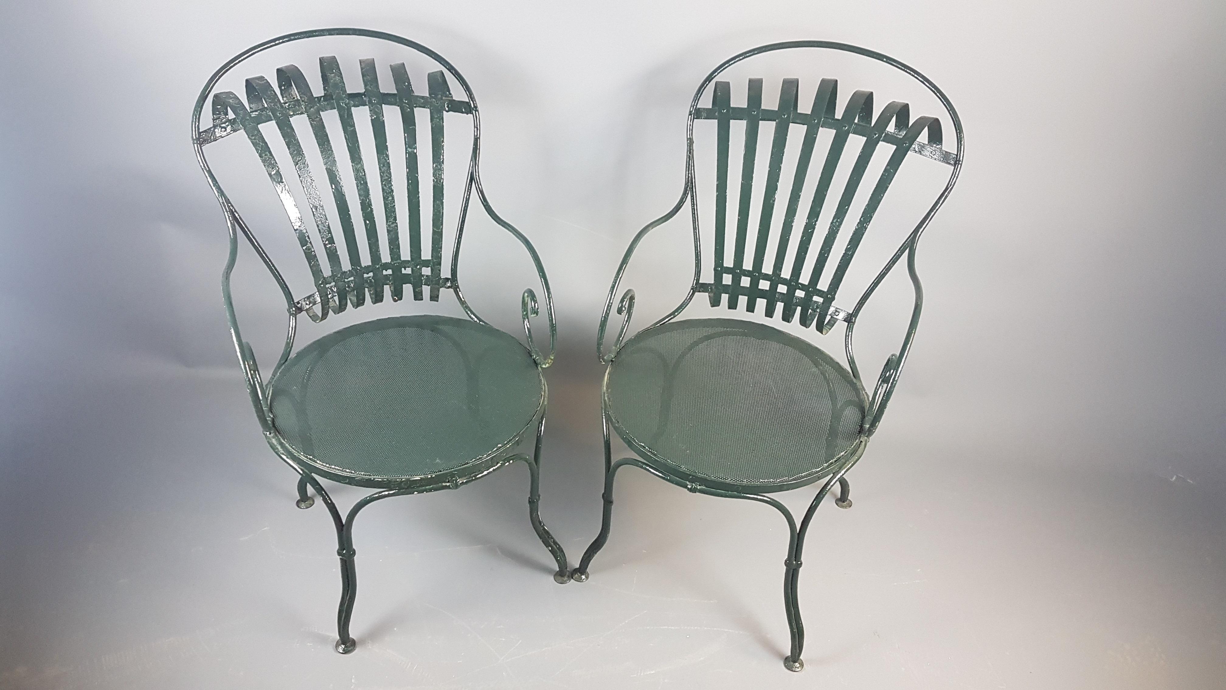Pair of Green Francois Carre Chairs Designed by Le Corbusier For Sale 1