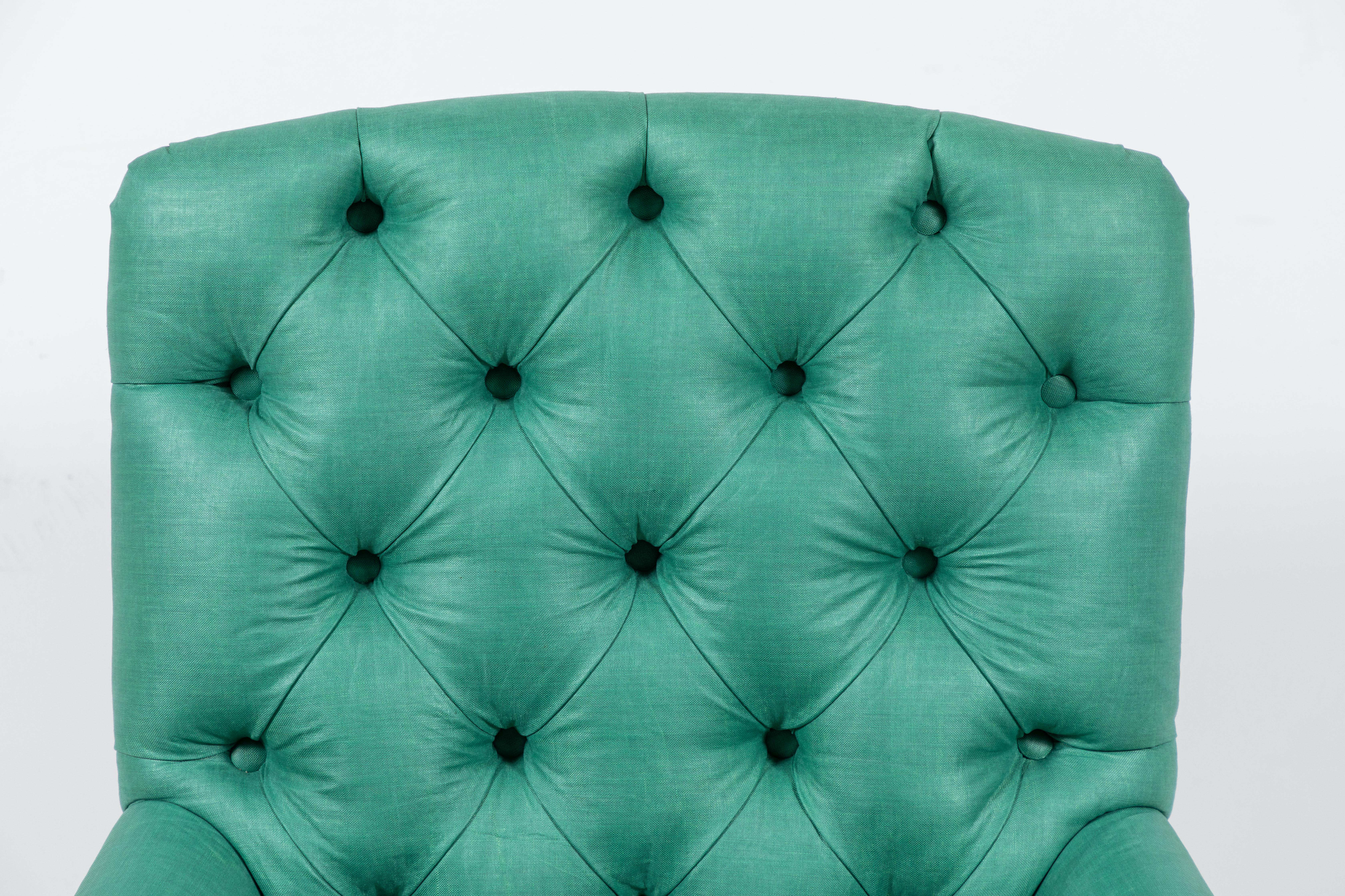 Pair of Green French Tufted Club Chairs In Good Condition In Los Angeles, CA