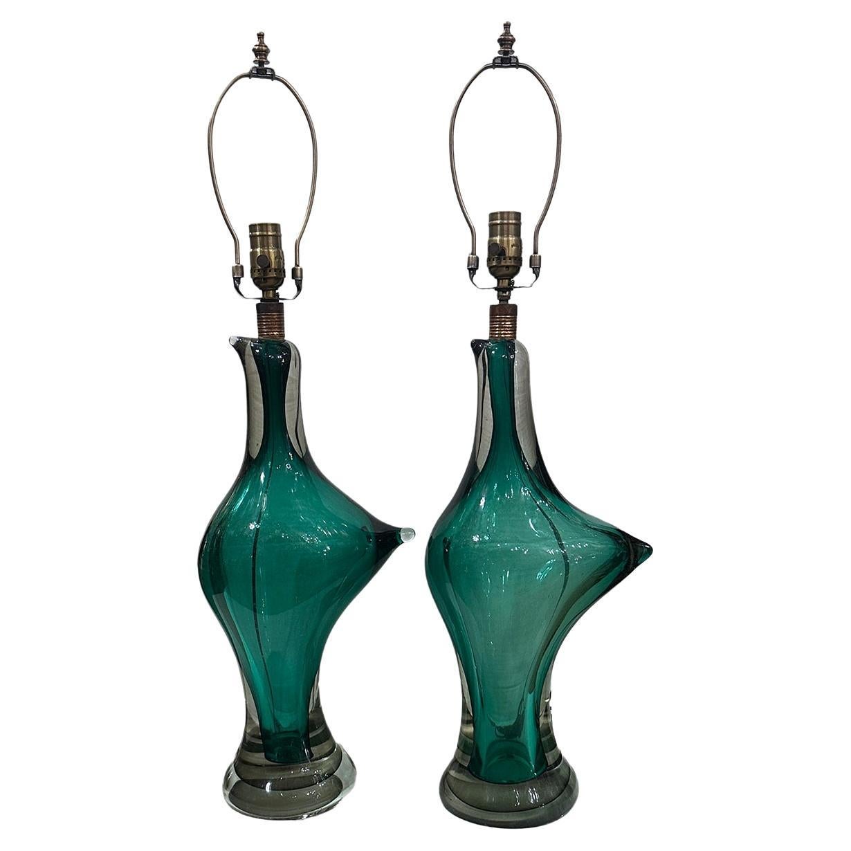 Paire de lampes oiseaux en verre vert en vente