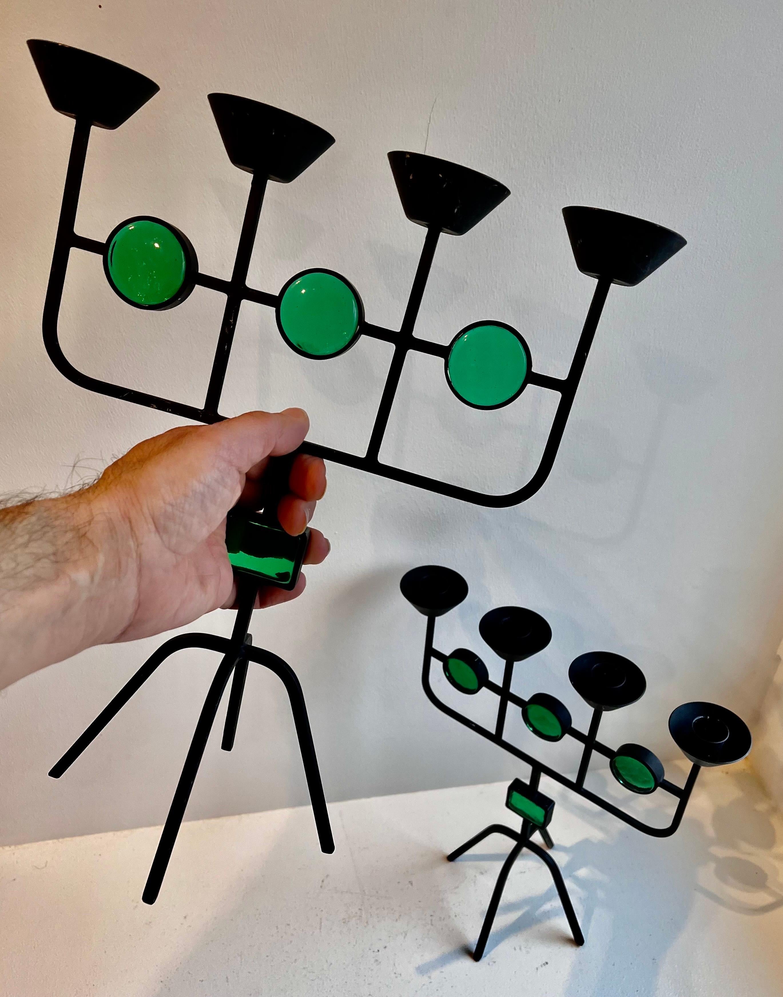 Coppia di candelabri in vetro verde e ferro battuto per Ystad-Metall di Gunnar Ander in vendita 5