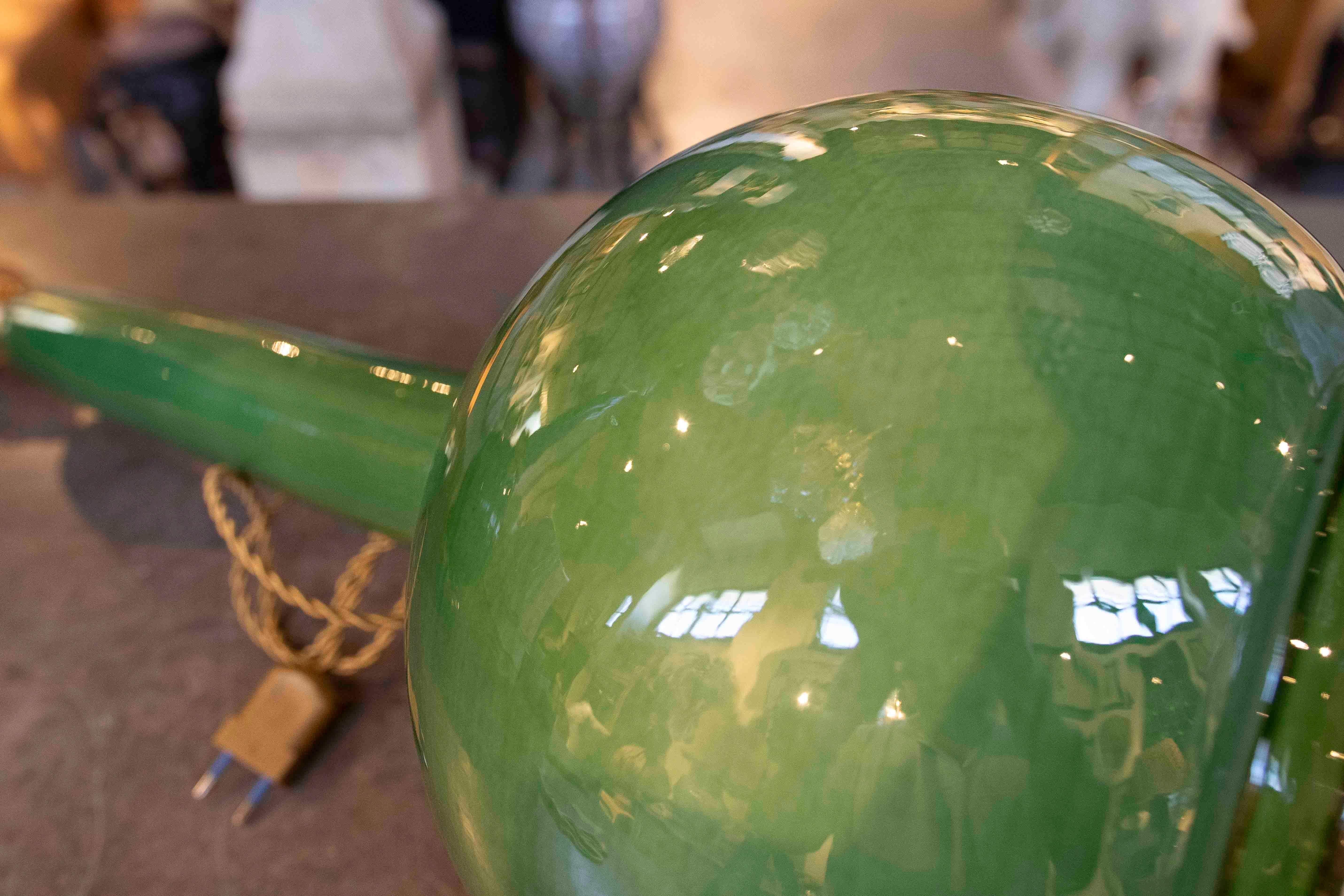 Pair of Green Glazed Ceramic Table Lamps, Mid-Century Modern Style In Good Condition For Sale In Marbella, ES