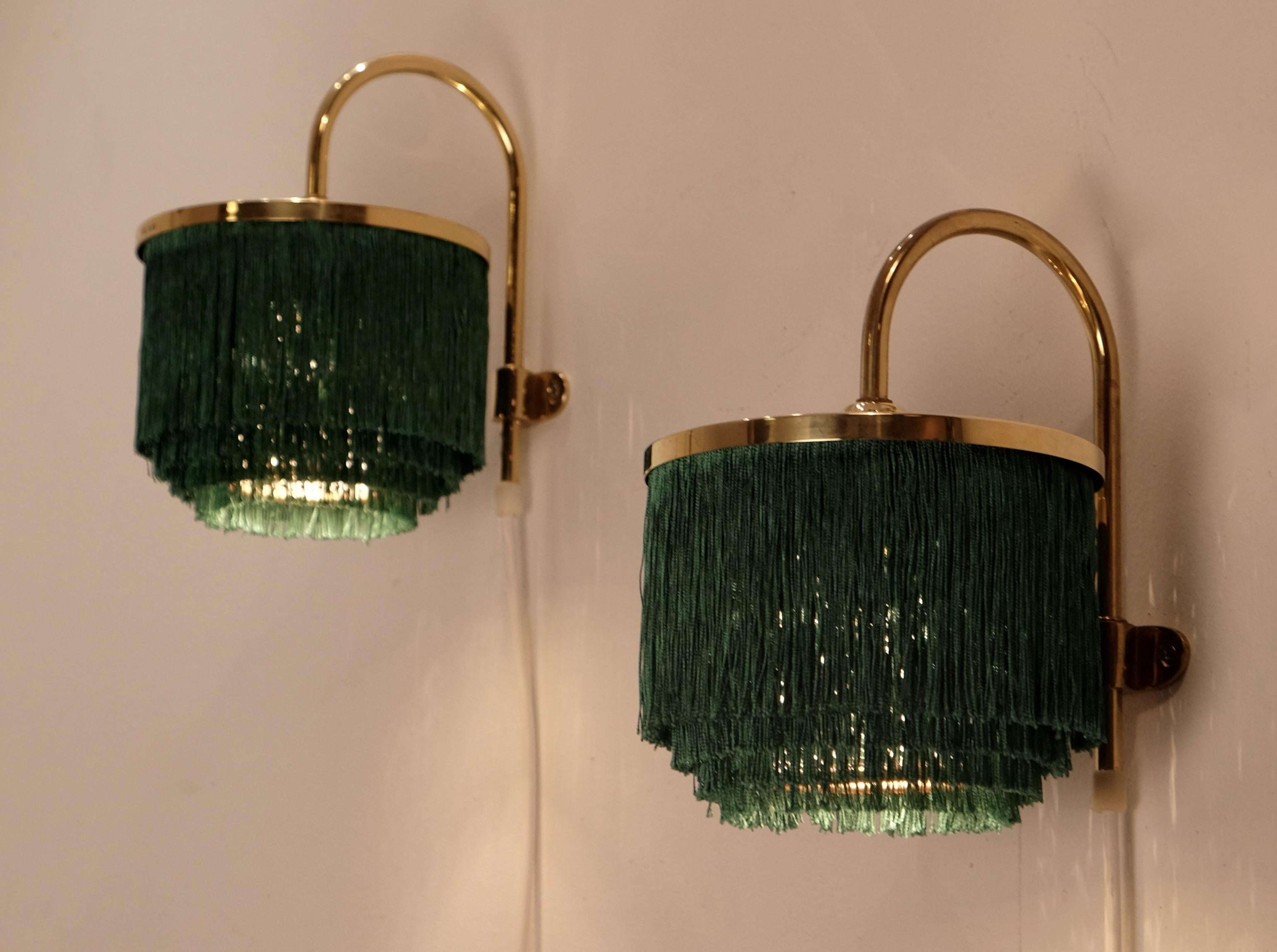 Scandinavian Modern Pair of Green Hans-Agne Jakobsson V271 Wall Lights, 1960s For Sale