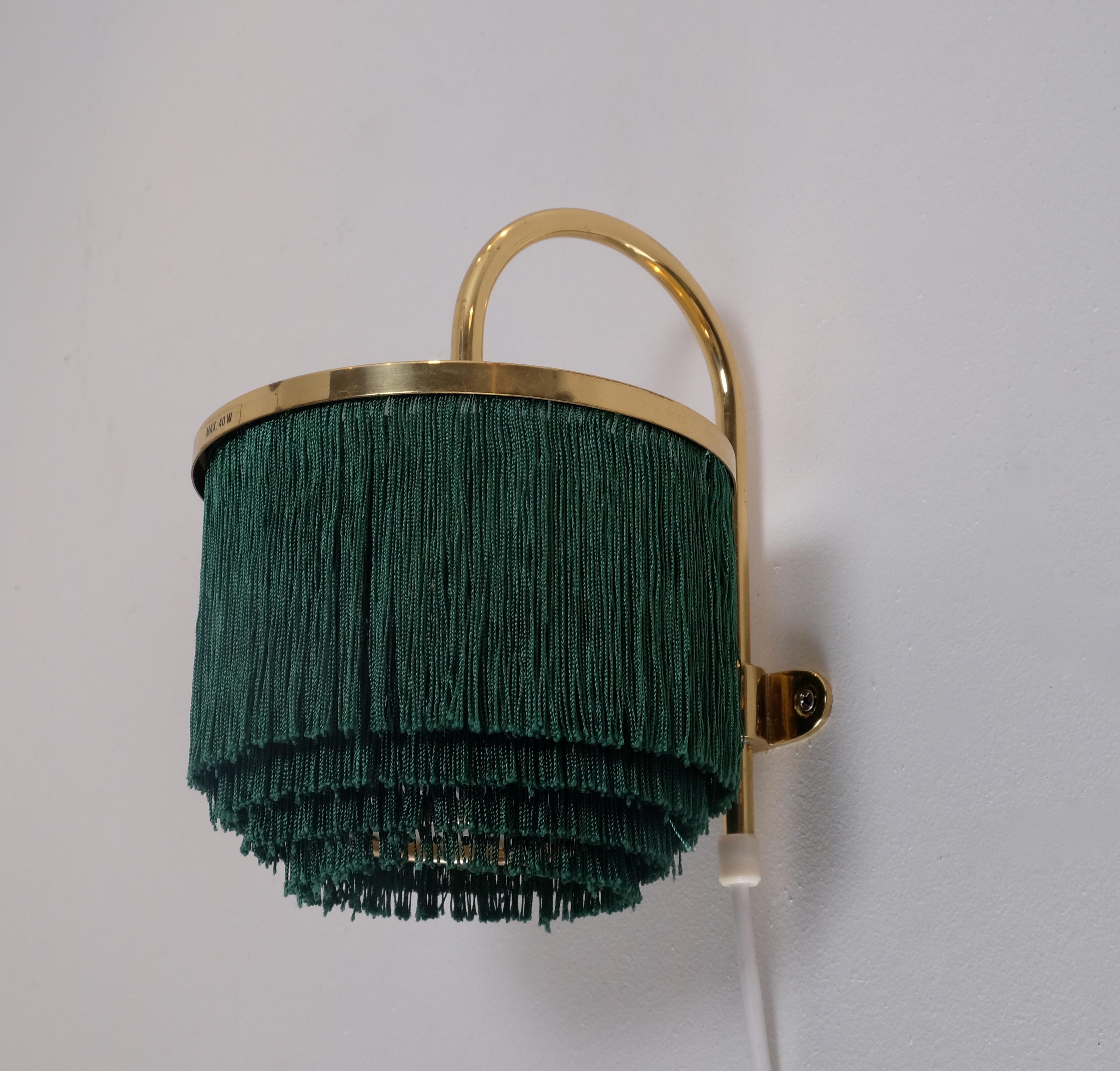 Brass Pair of Green Hans-Agne Jakobsson V271 Wall Lights, 1960s For Sale