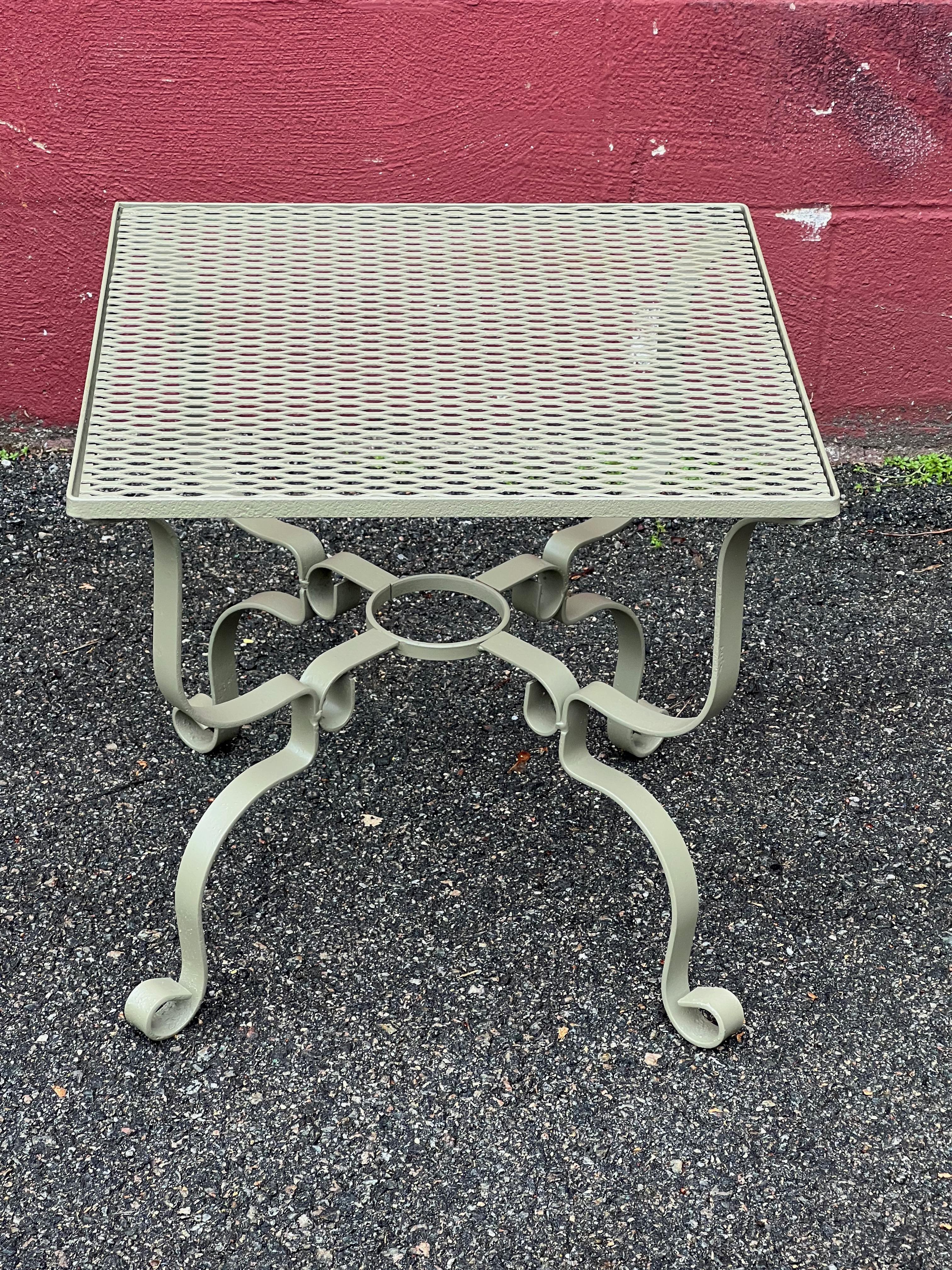 American Pair of Green Mid Century Iron Garden Side Tables