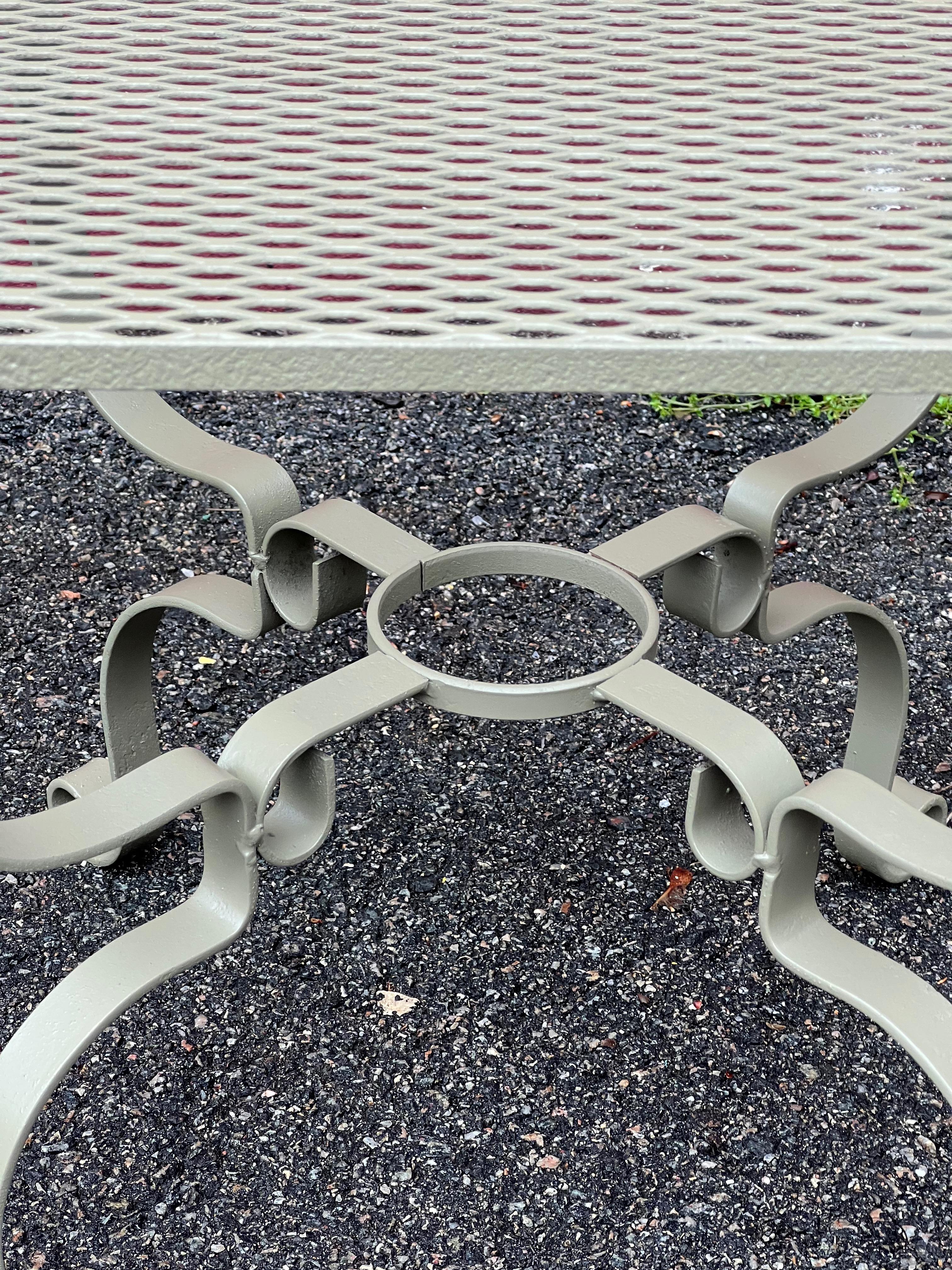 Pair of Green Mid Century Iron Garden Side Tables 3