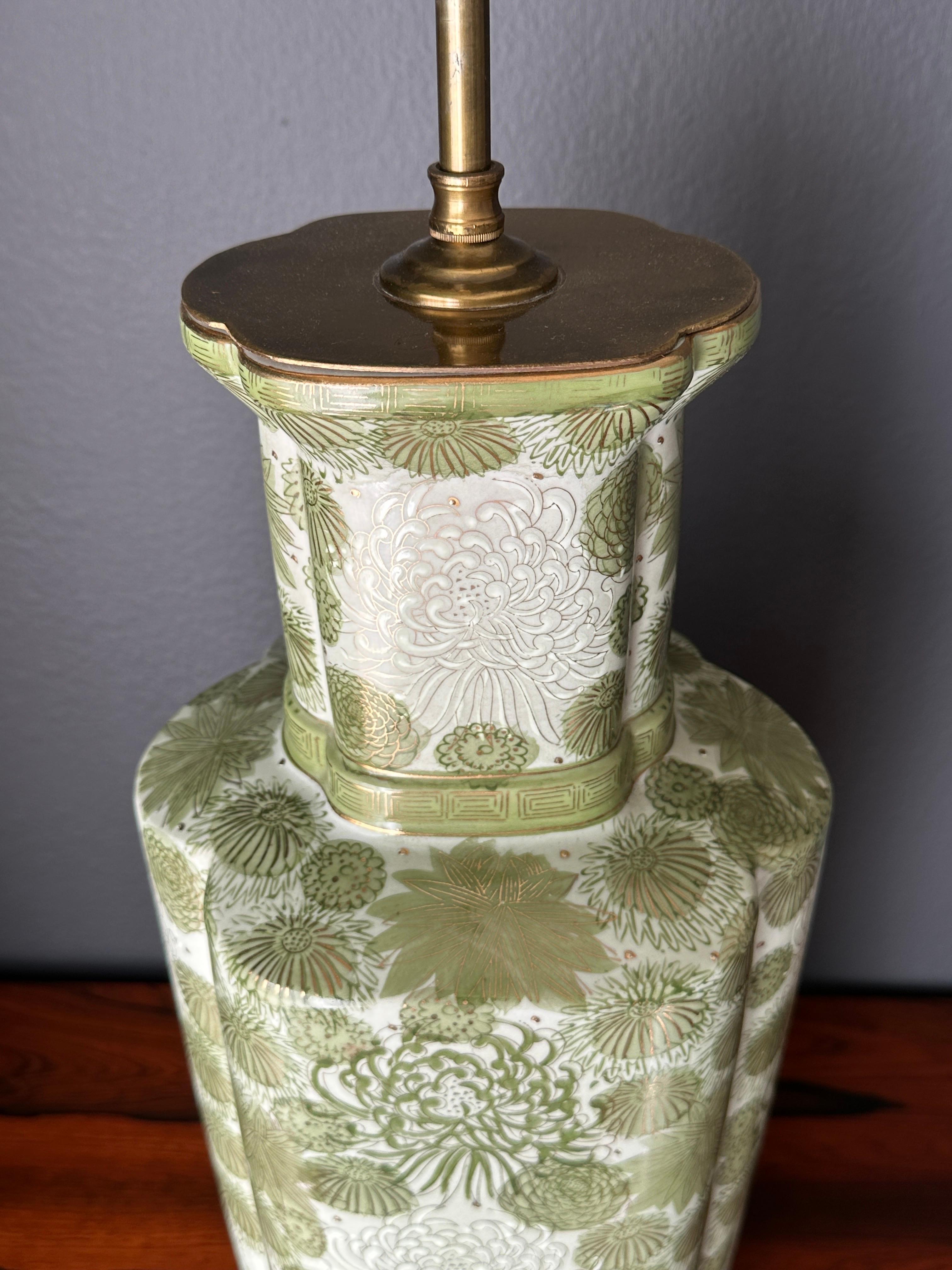 Pair of Green Japanese Porcelain Lamps 5