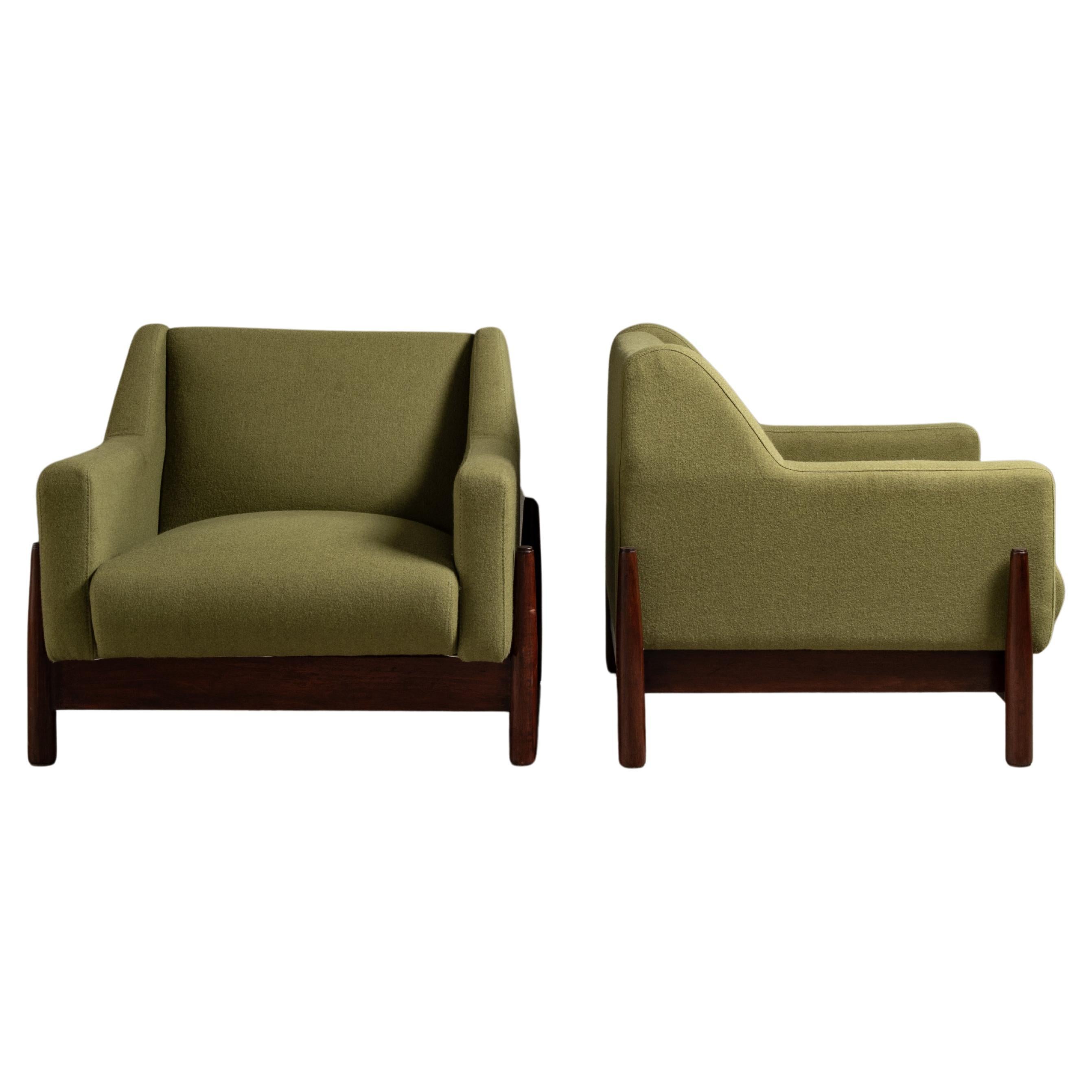 Pair of Green Lounge Chairs, by Móveis Cimo, Brazilian Mid-Century Design 