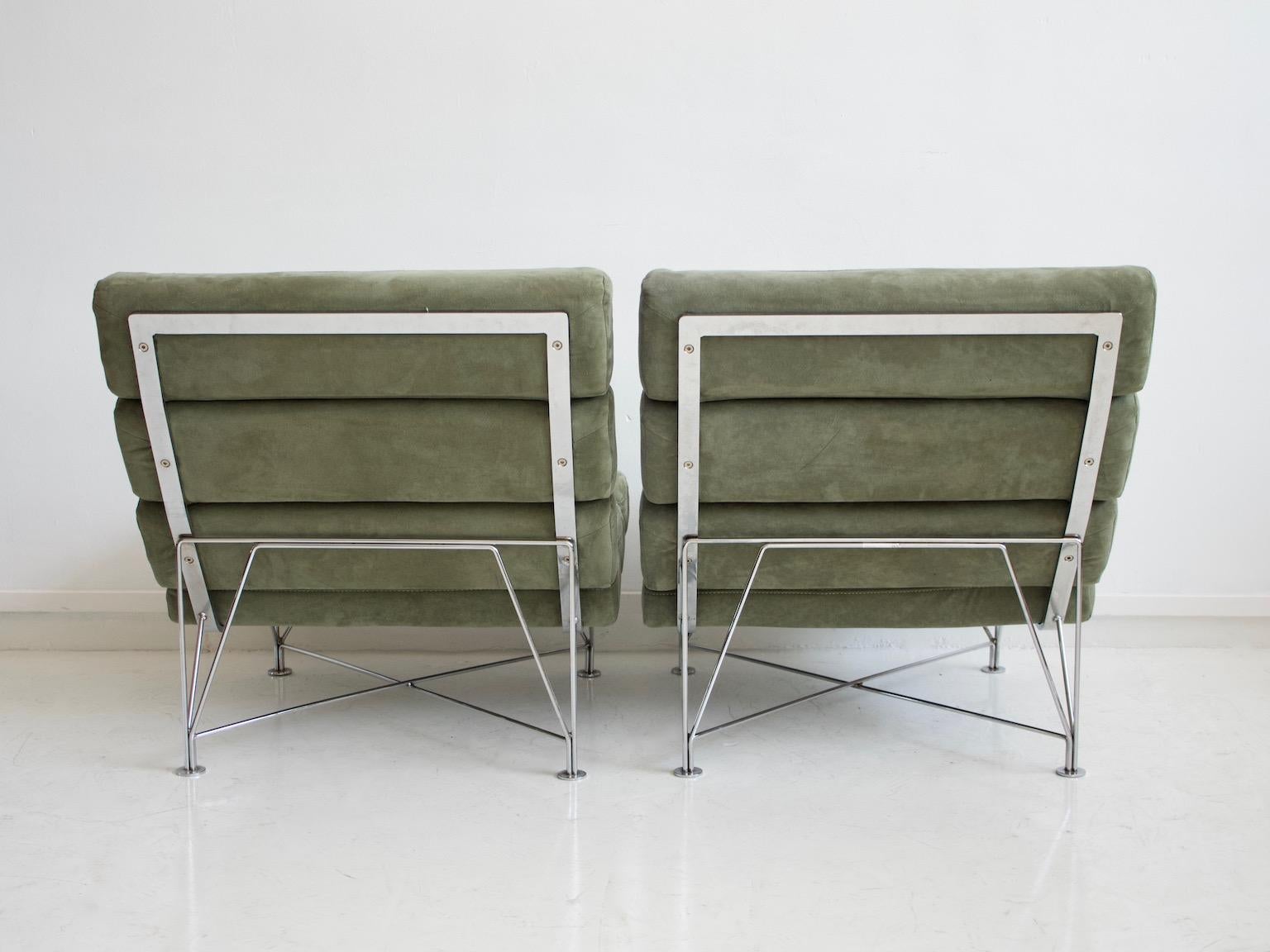 Pair of Green Lounge Chairs with Steel Frame by DUX Design Team For Sale 2