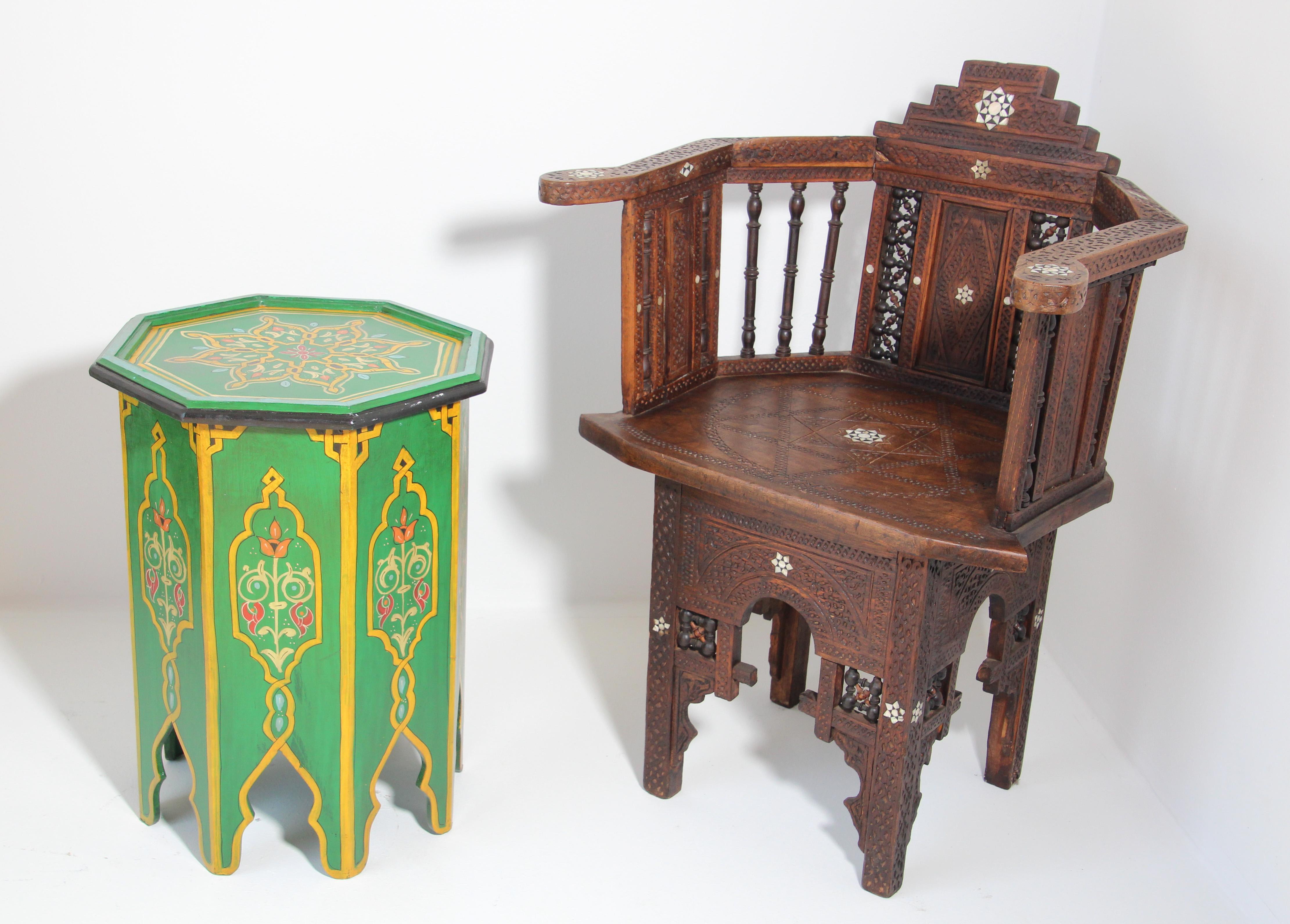 Pair of Green Moroccan Hand Painted Pedestal Tables 7
