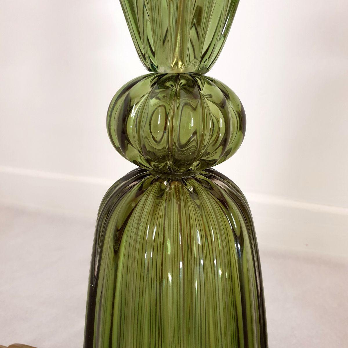 Fin du 20e siècle Paire de lampes vertes en verre de Murano en vente