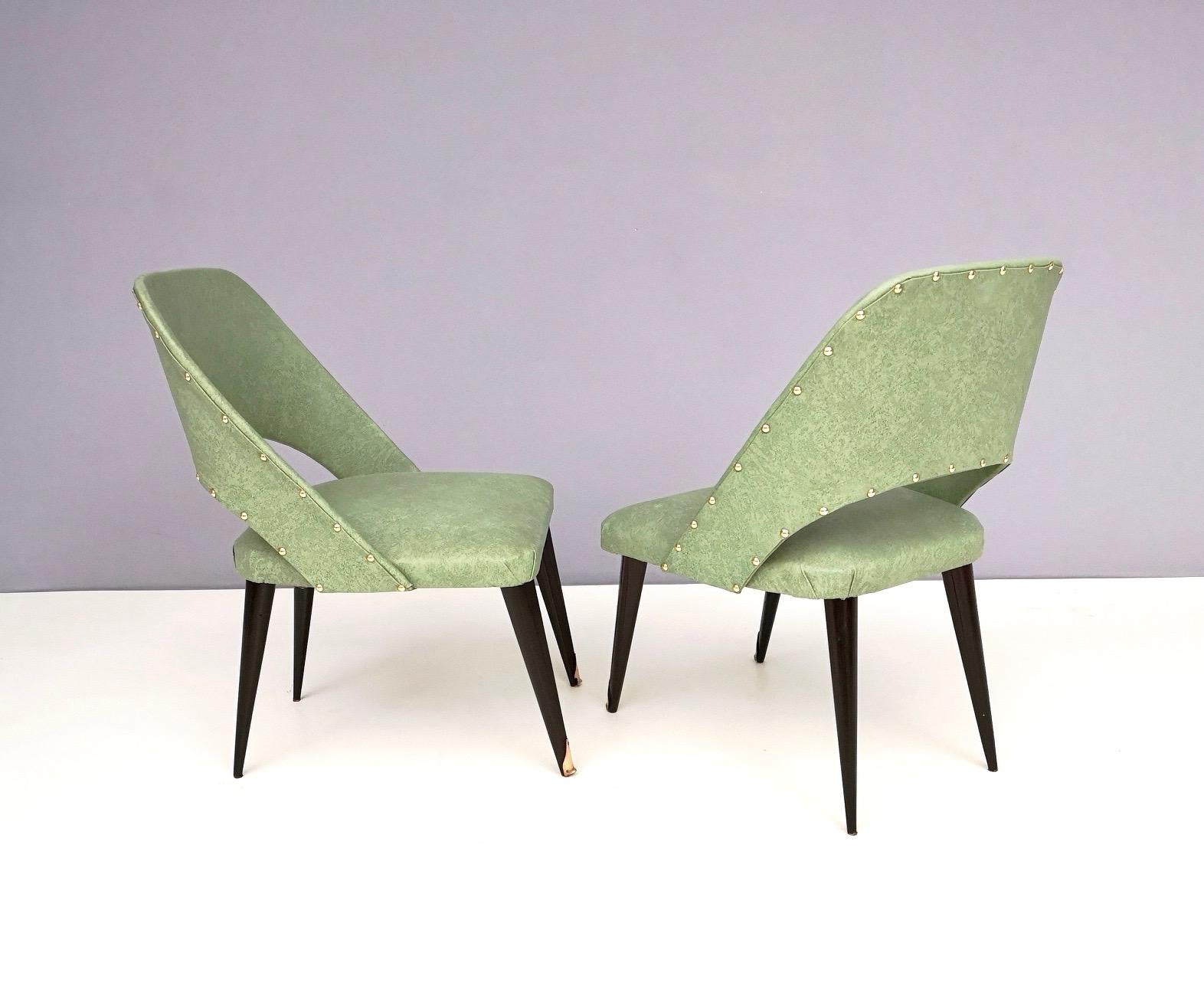 Italian Pair of Vintage Green Skai Side Chairs with Ebonized Wood Legs, Italy For Sale
